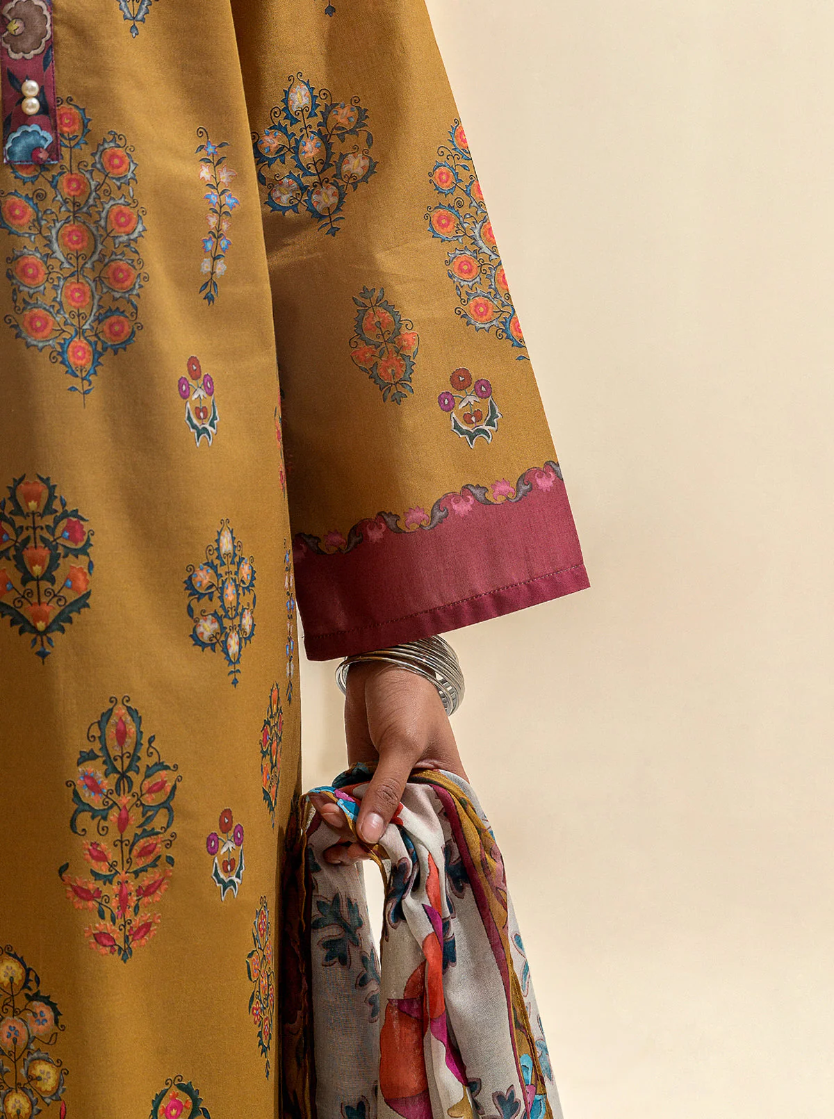 2 PIECE PRINTED SUIT-OBSCURE OCHRE (UNSTITCHED) - Image 2