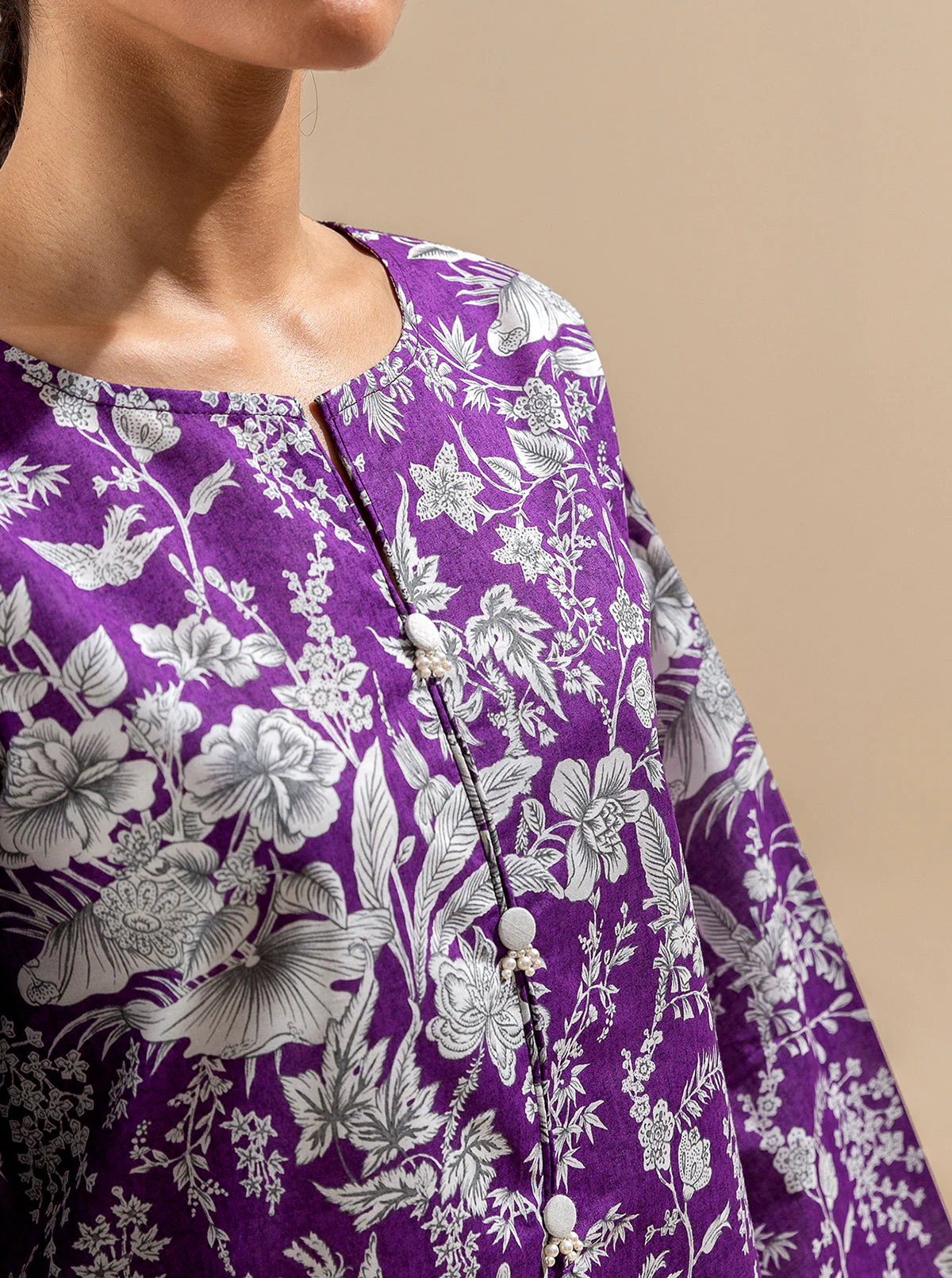 2 PIECE PRINTED LAWN SUIT-VIVID DAYS (UNSTITCHED) - Image 4