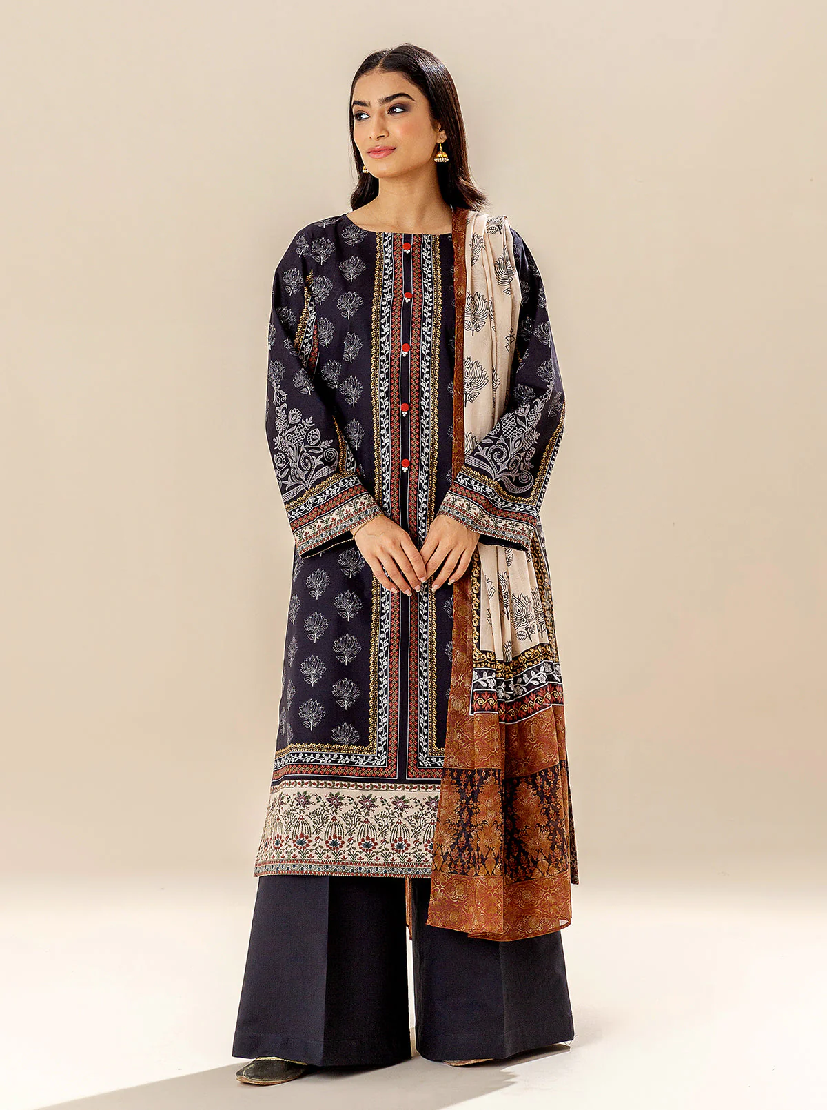 3 PIECE PRINTED LAWN SUIT - EBONY VISION (UNSTITCHED) - Image 2
