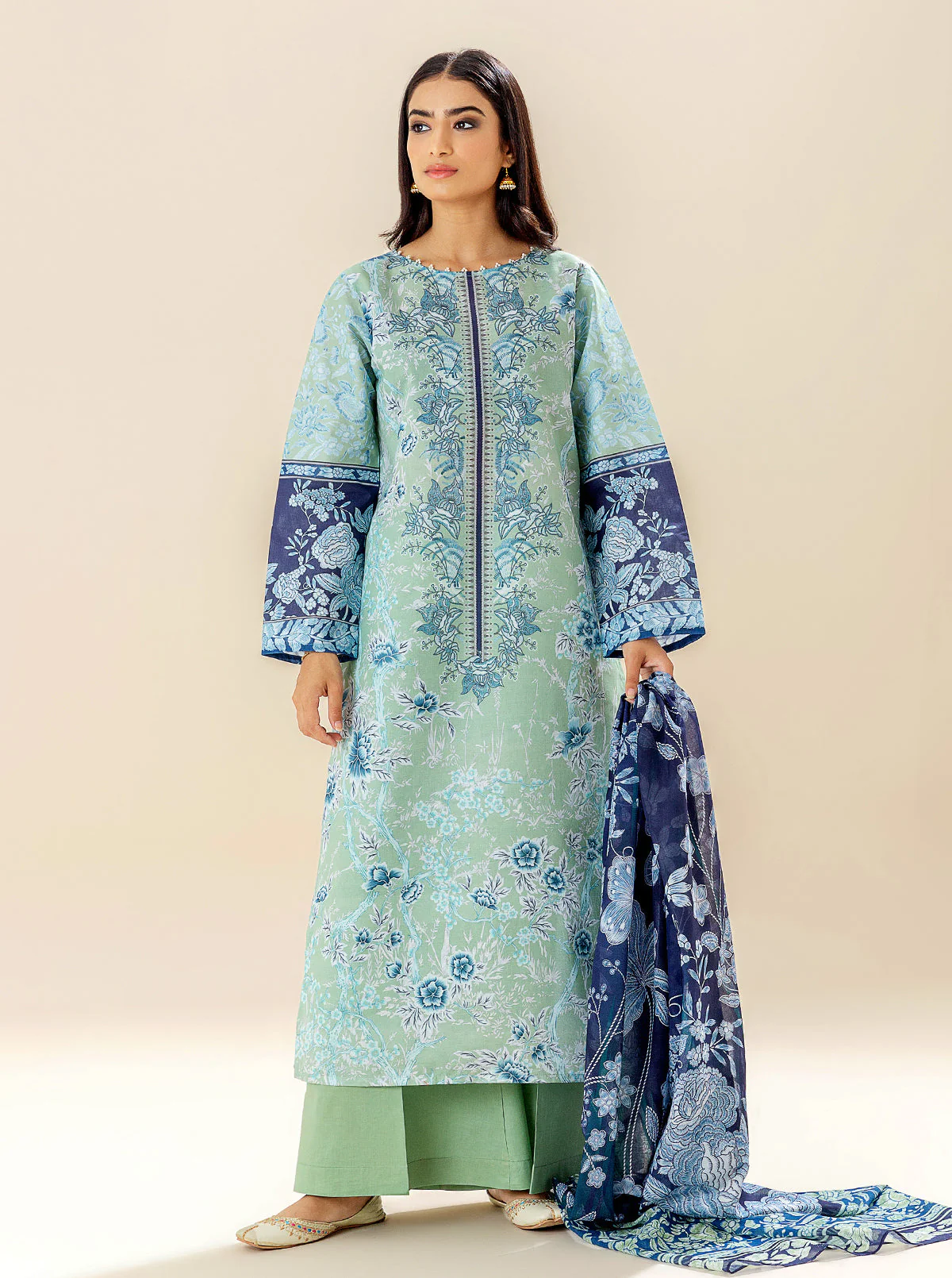 3 PIECE PRINTED LAWN SUIT (UNSTITCHED) - Image 3