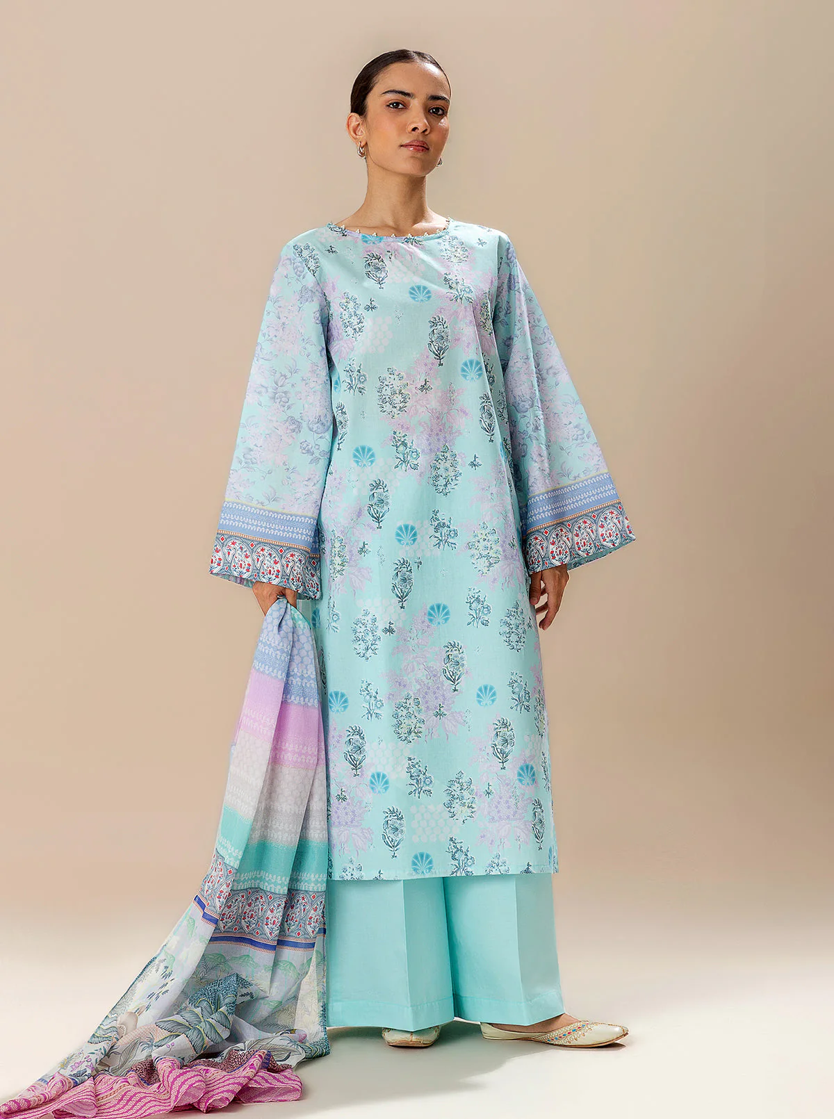 3 PIECE PRINTED LAWN SUIT-BLUEFALLS BAY (UNSTITCHED) - Image 3