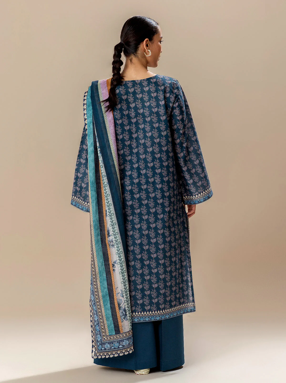 3 PIECE PRINTED LAWN SUIT-MIDNIGHT TRADITION (UNSTITCHED) - Image 4