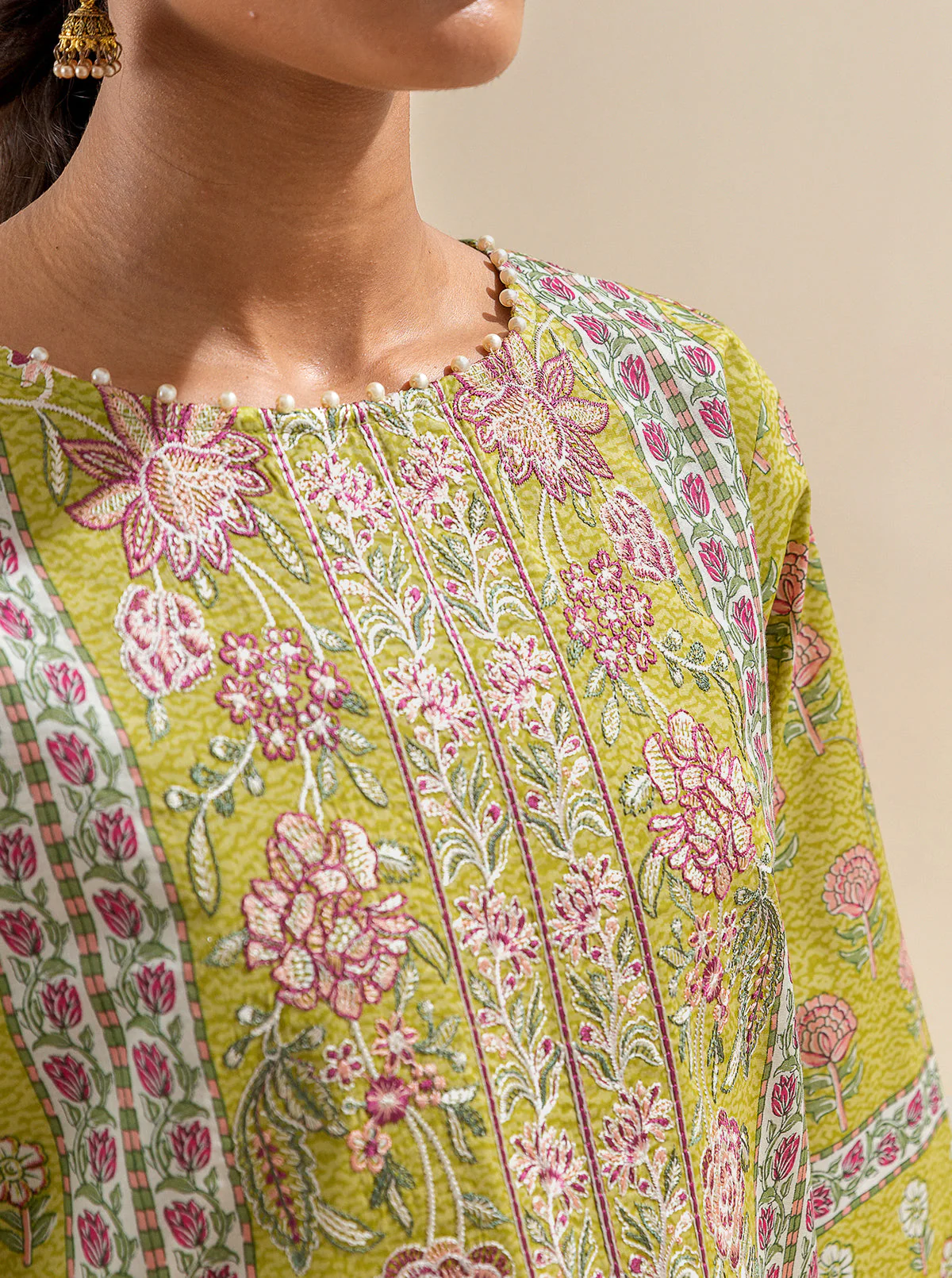 3 PIECE EMBROIDERED LAWN SUIT-APPLE CINNAMON (UNSTITCHED) - Image 5