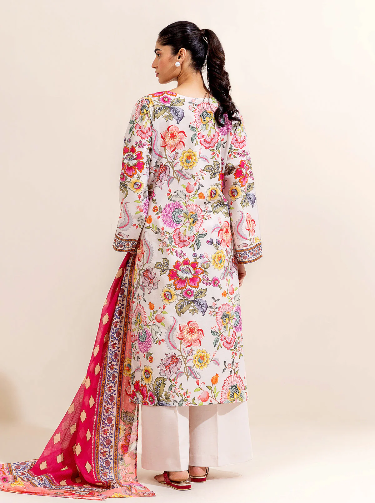 3 PIECE PRINTED LAWN-TRUE BEAUTY (UNSTITCHED) - Image 4