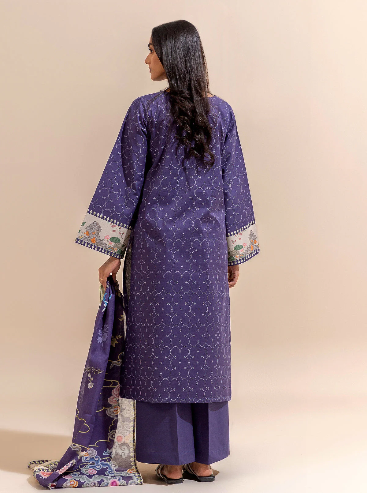 3 PIECE PRINTED LAWN SUIT-CLIFF BREEZE (UNSTITCHED) - Image 4