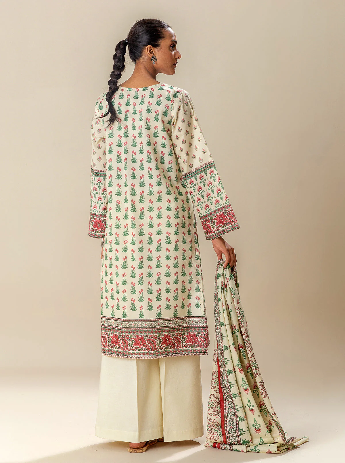 3 PIECE EMBROIDERED SUIT-MELLOW TRADITIONS (UNSTITCHED) - Image 4
