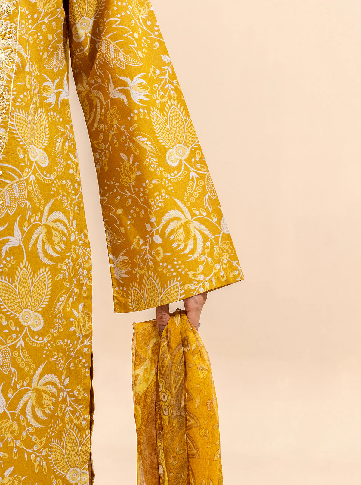 3 PIECE EMBROIDERED LAWN SUIT-SUNRISE CITY (UNSTITCHED) - Image 6