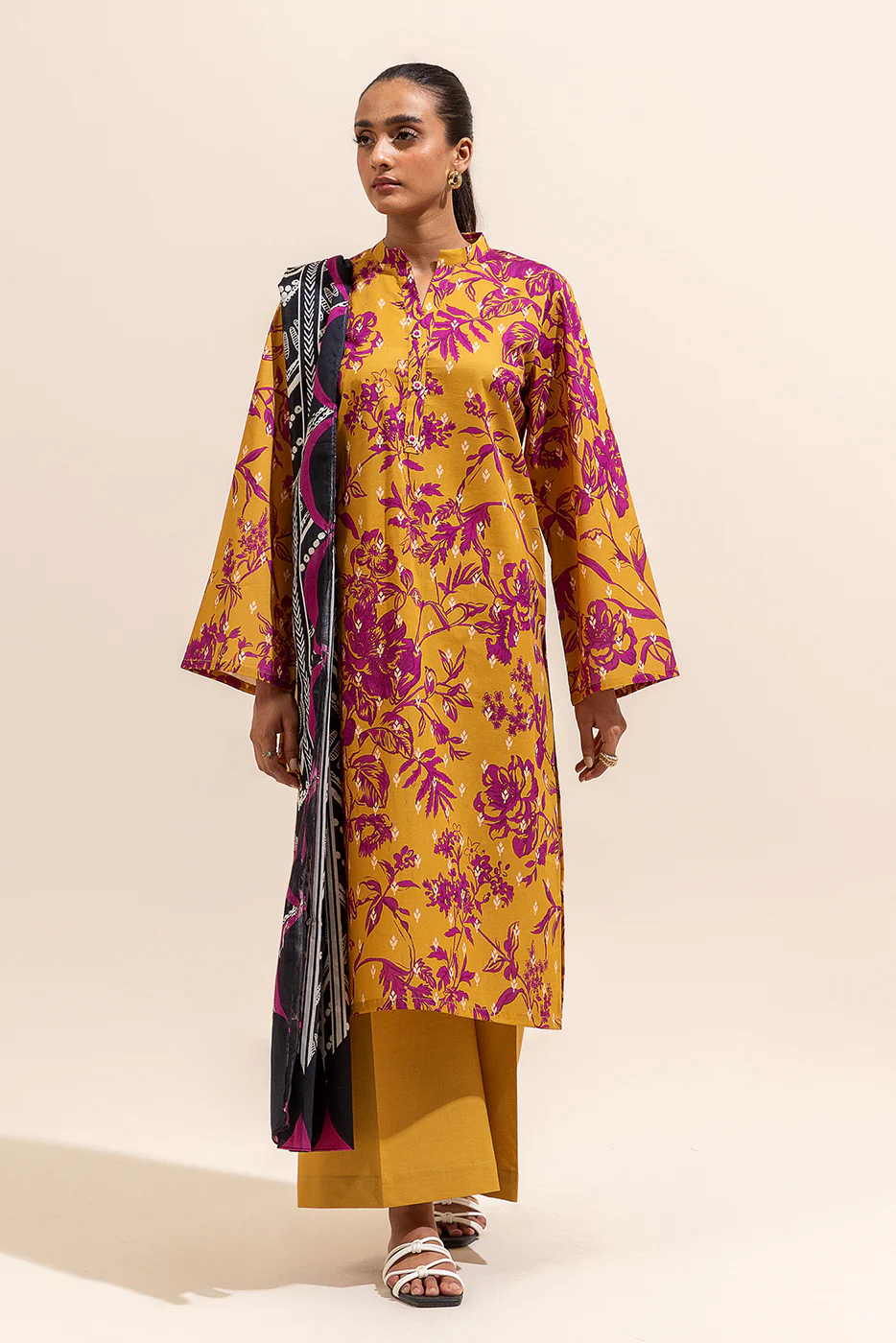 3 PIECE PRINTED LAWN SUIT-MANGO SANGRIA (UNSTITCHED) - Image 4