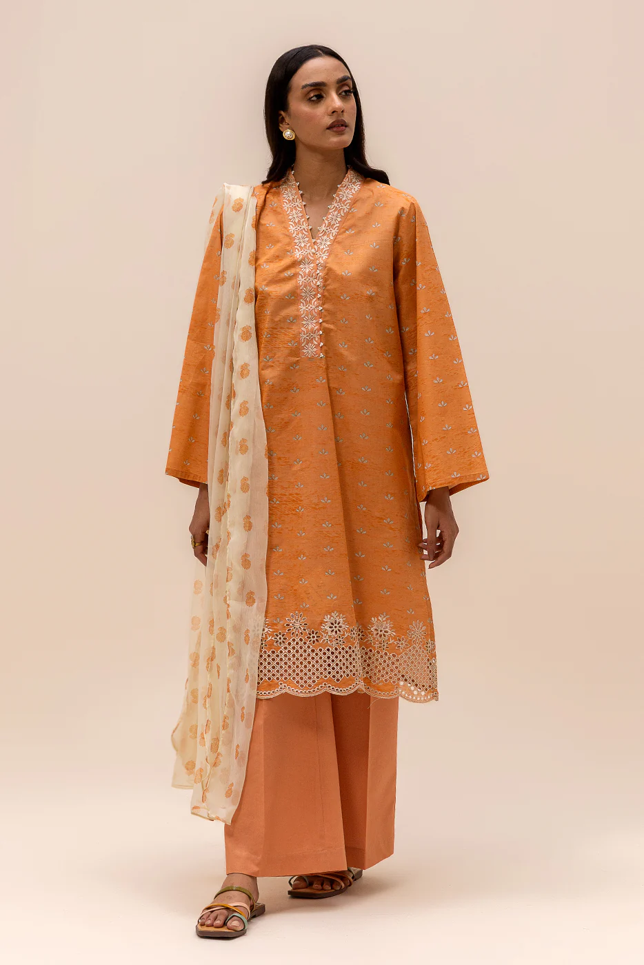 3 PIECE EMBROIDERED LAWN SUIT-AMBER WOOD (UNSTITCHED) - Image 2