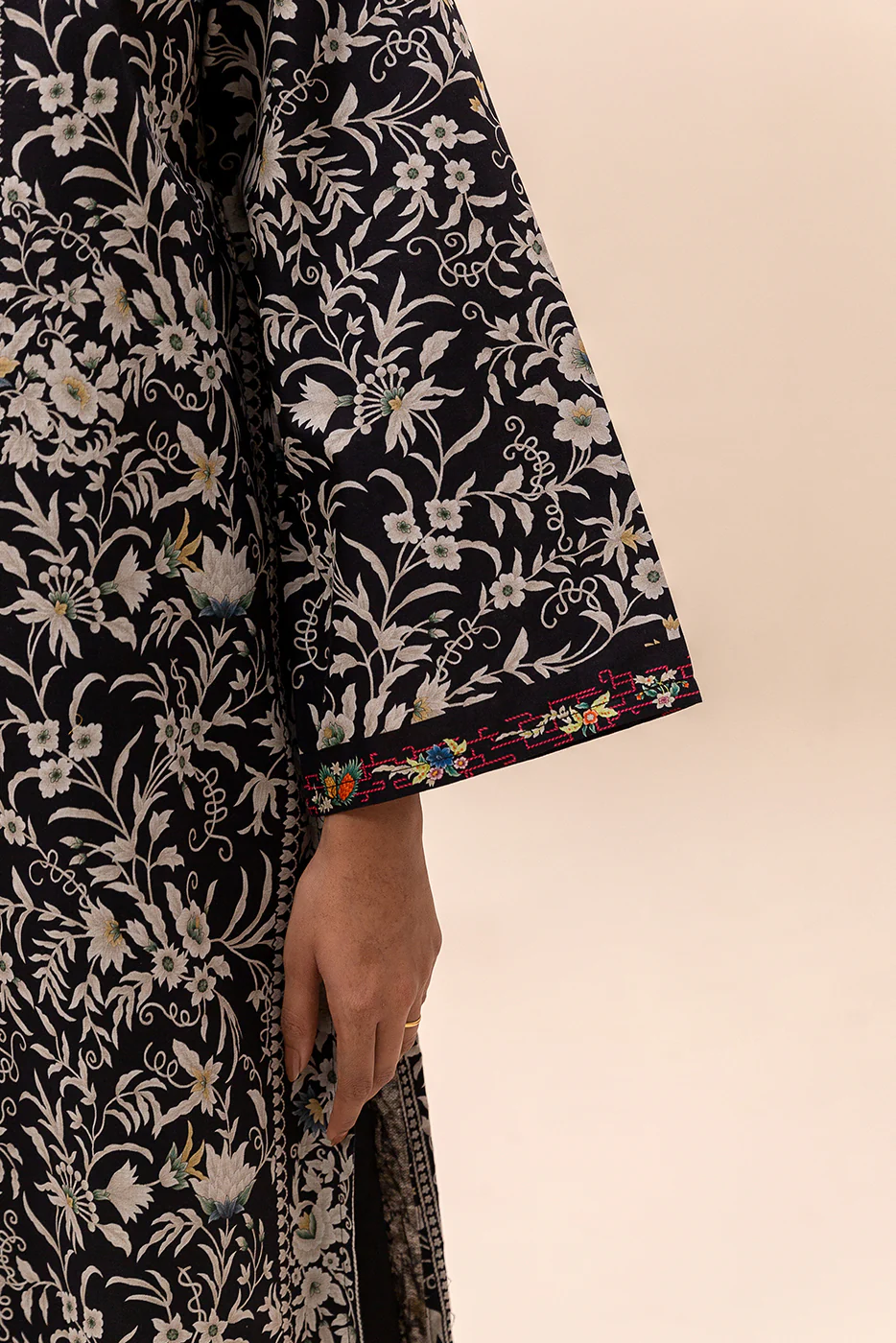 2 PIECE PRINTED LAWN SUIT-MYSTERY NIGHT (UNSTITCHED) - Image 4