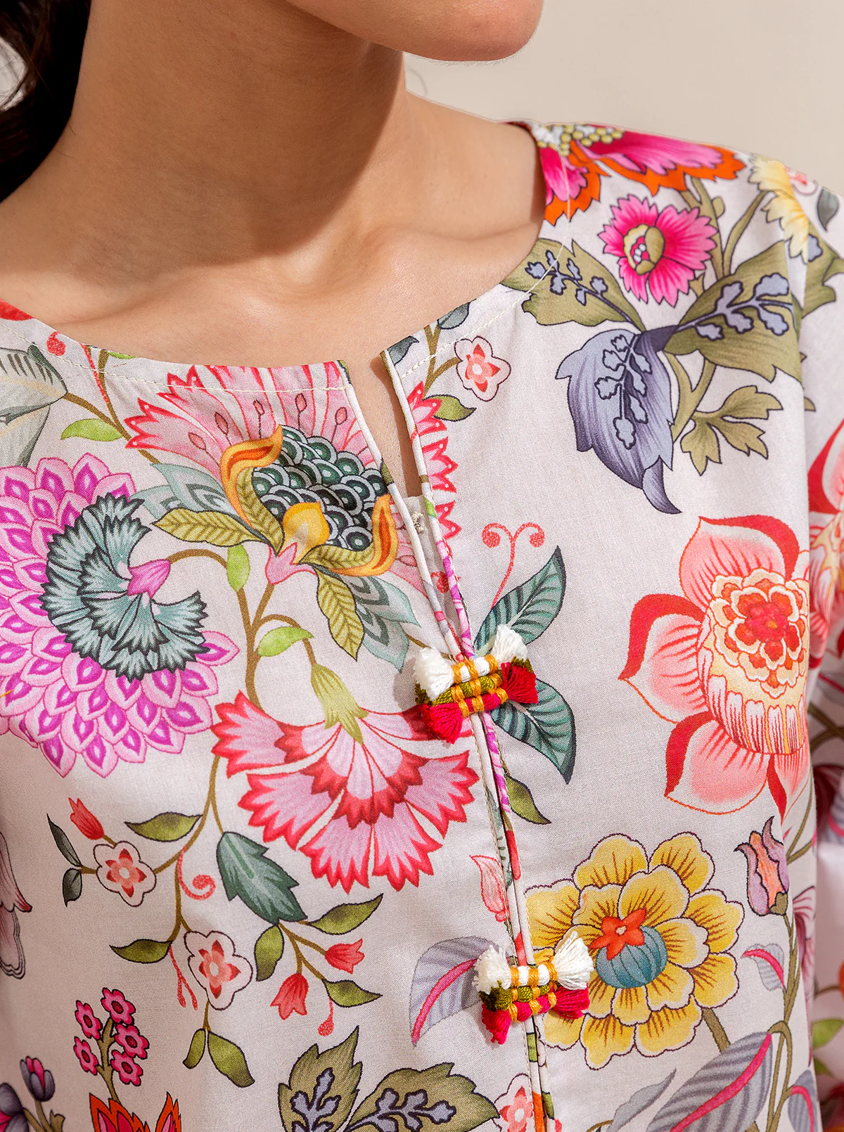 2 PIECE PRINTED LAWN SUIT-TRUE BEAUTY (UNSTITCHED) - Image 5