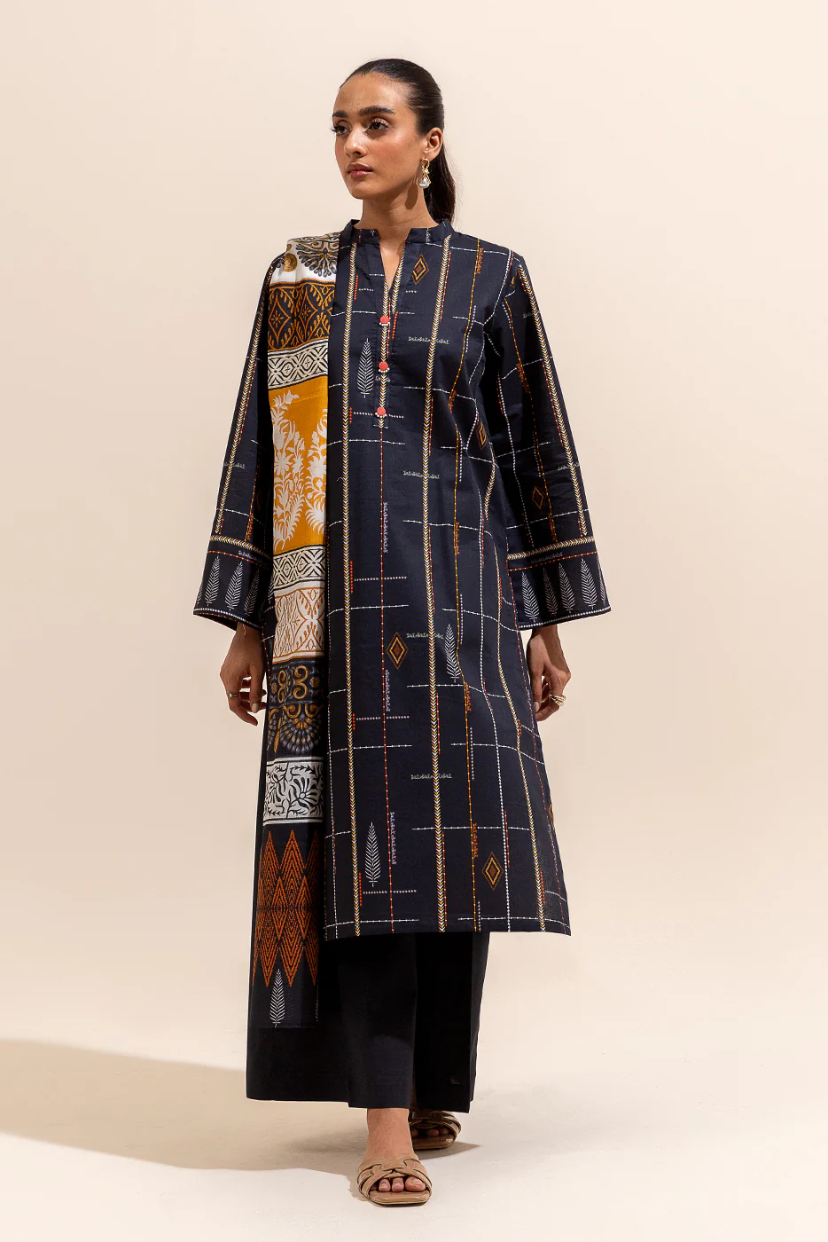 2 PIECE PRINTED LAWN SUIT-NEBULOUS LINES (UNSTITCHED) - Image 3
