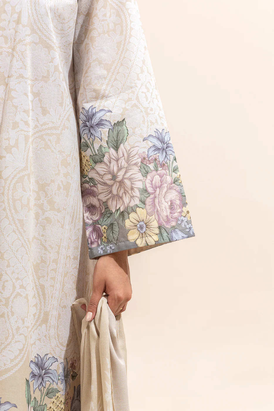 2 PIECE PRINTED LAWN SUIT-ROSY MORNING (UNSTITCHED) - Image 3