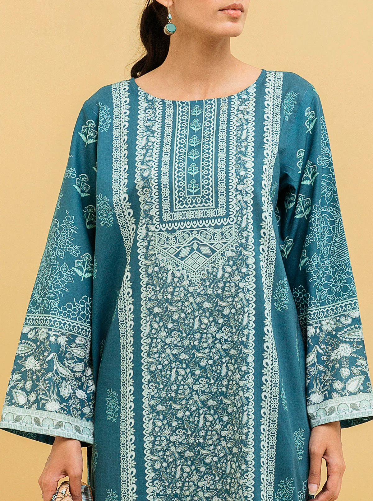 3 PIECE - PRINTED LAWN SUIT - BLUE BOUQUET - Image 4