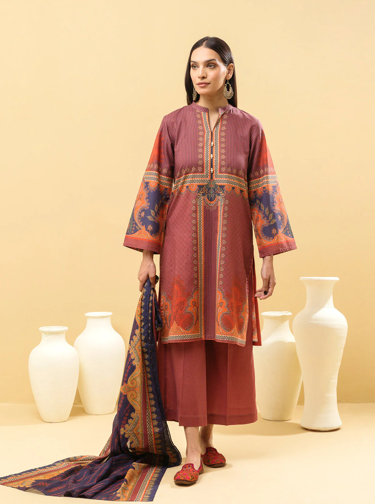 3 PIECE - PRINTED LAWN SUIT - LUSCIOUS RADIANCE - Image 4