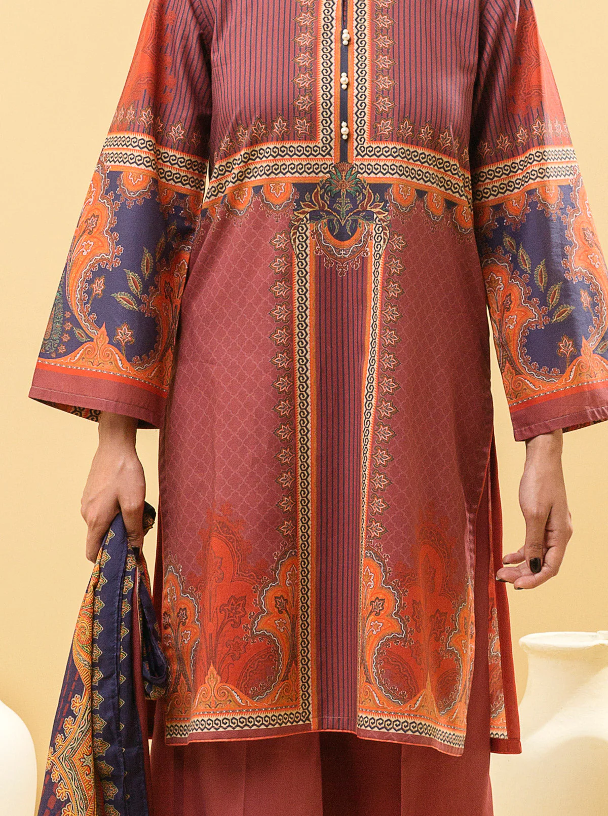 3 PIECE - PRINTED LAWN SUIT - LUSCIOUS RADIANCE - Image 5