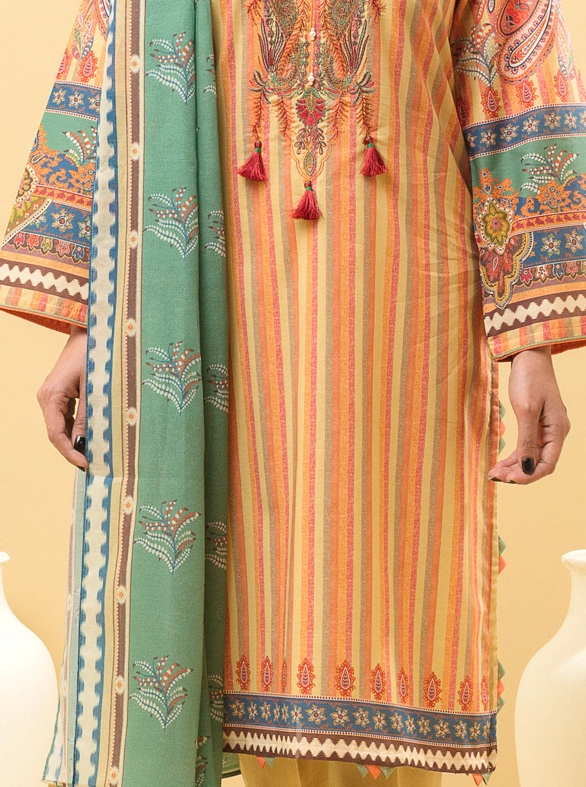 3 PIECE - EMBROIDERED LAWN SUIT - ORNAMENTAL ALLURE - Image 2