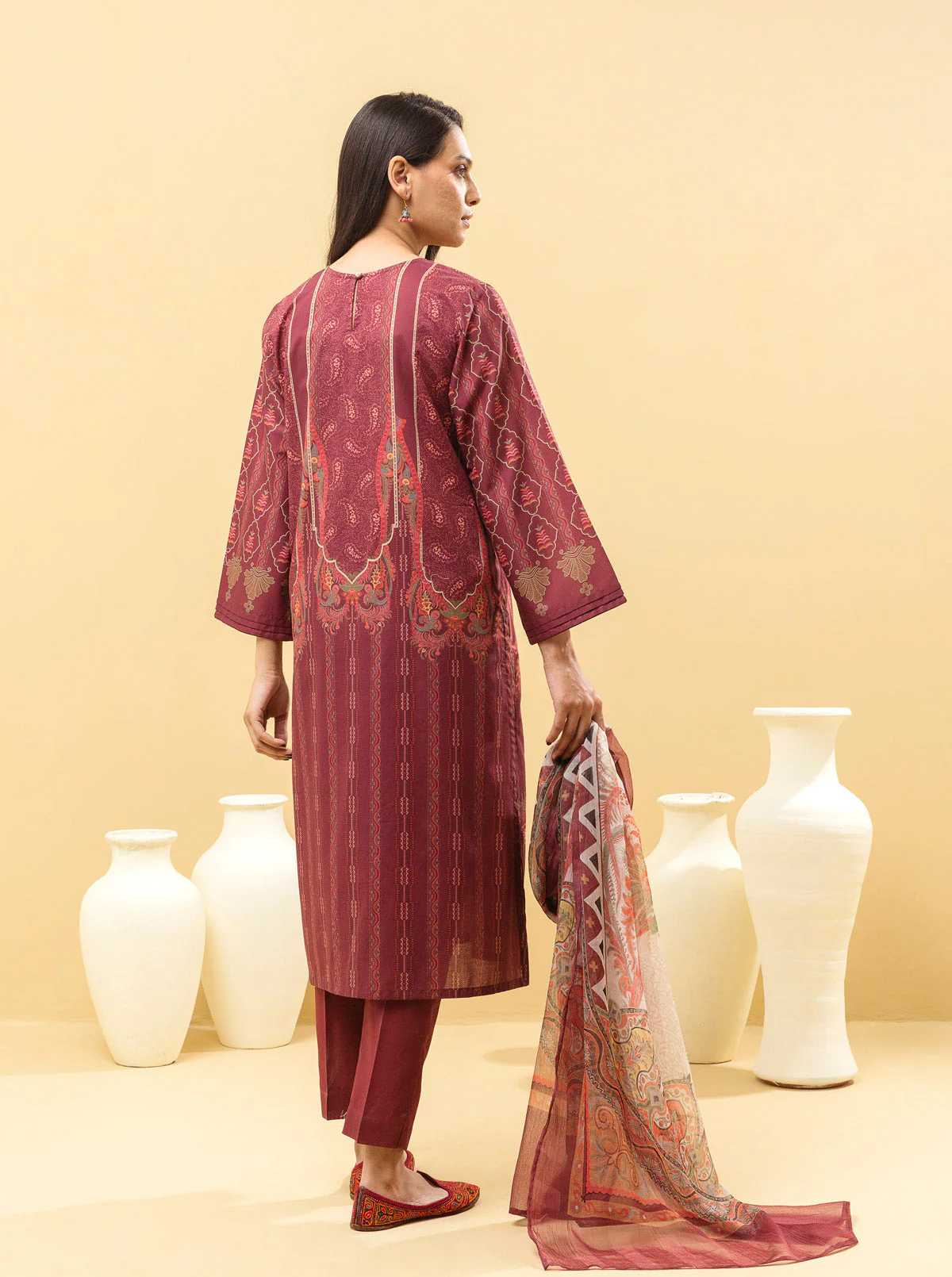 3 PIECE - PRINTED LAWN SUIT - AURORA RED - Image 6