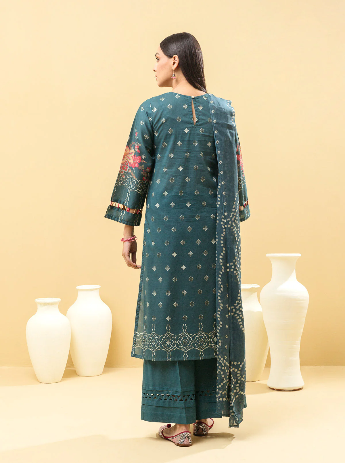 3 PIECE - EMBROIDERED LAWN SUIT - EUPHORIC TEAL - Image 6