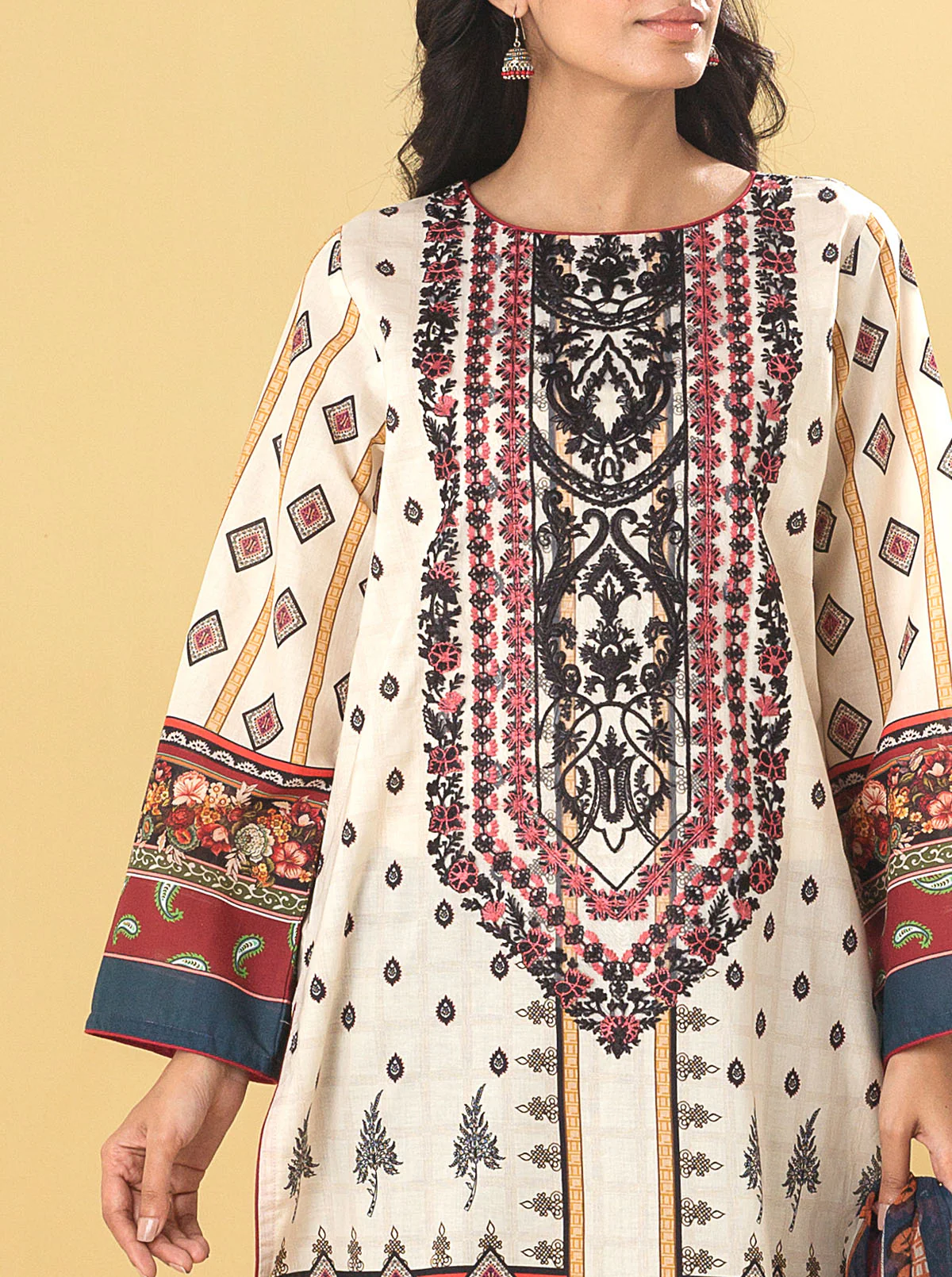3 PIECE - EMBROIDERED LAWN SUIT - PEARLY JEWEL - Image 4