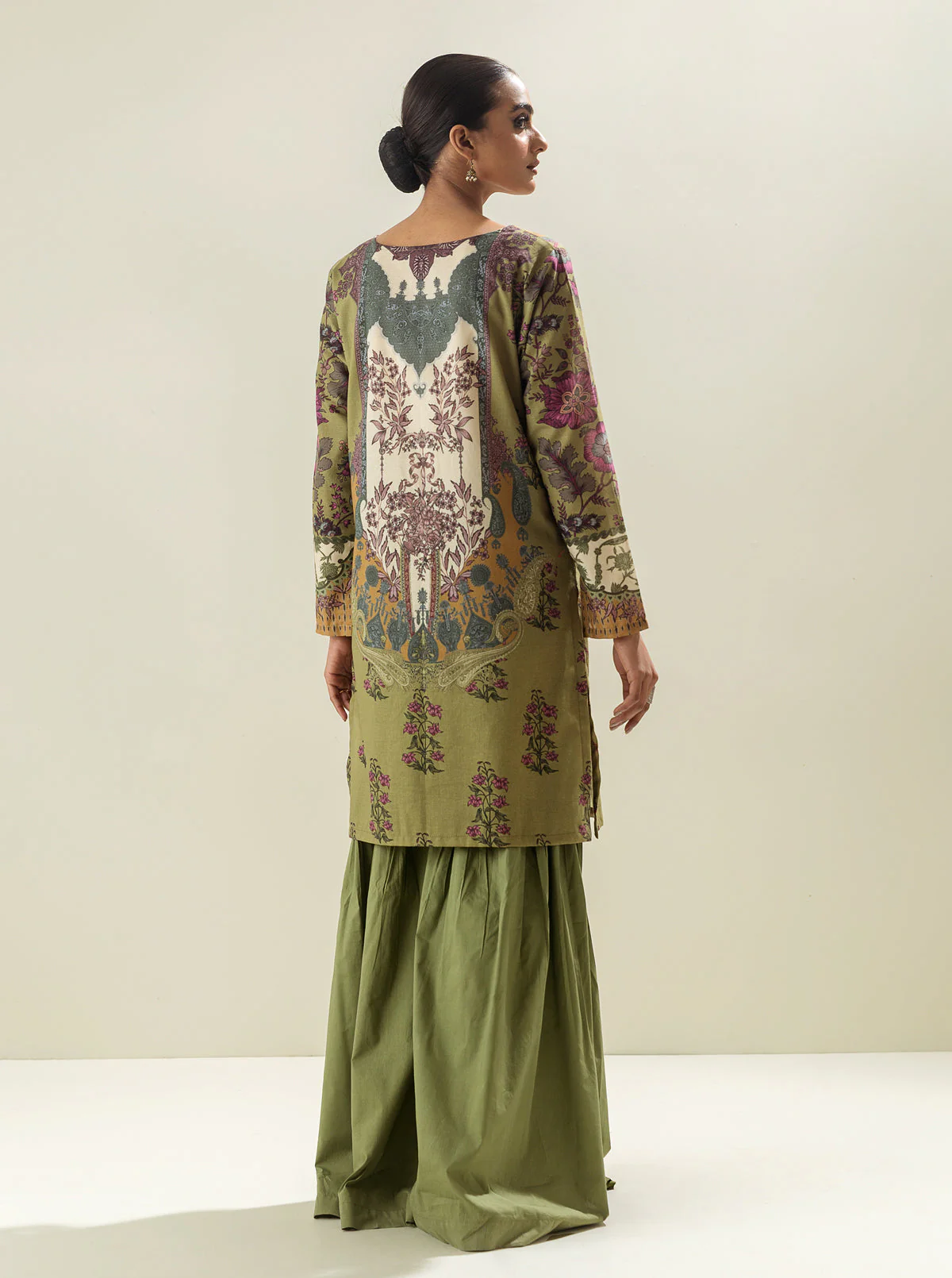 1 PIECE - PRINTED LAWN SHIRT - REGAL SYMMETRY - Image 2