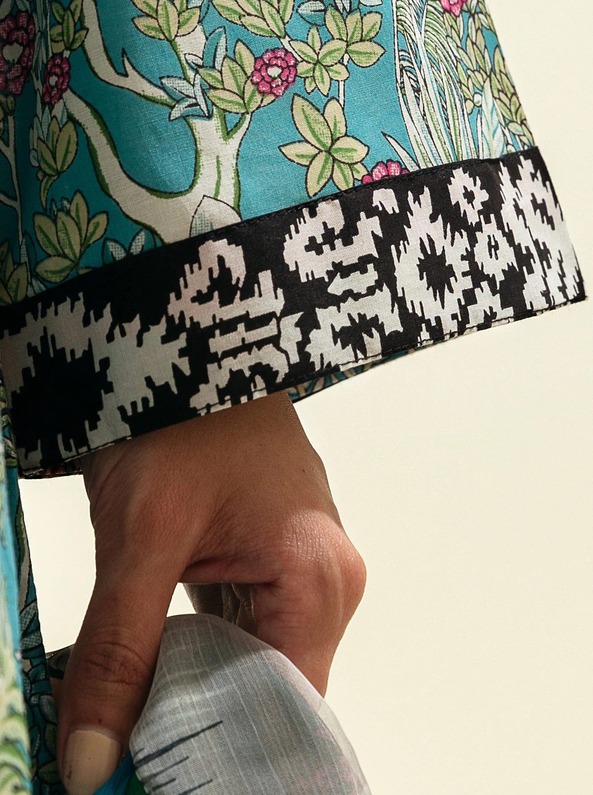 2 PIECE - PRINTED LAWN SUIT - MOONLIGHT VIEWS - Image 4