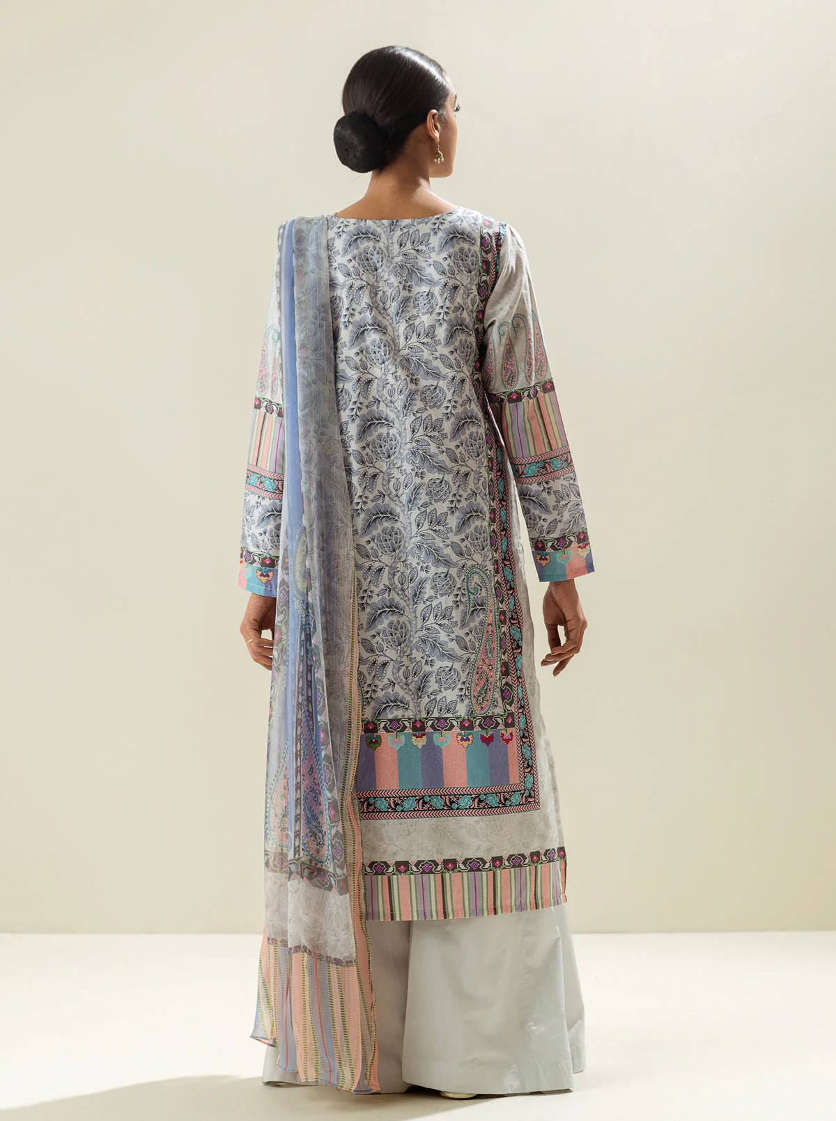 3 PIECE - EMBROIDERED LAWN SUIT - SMOKEY DREAM - Image 2