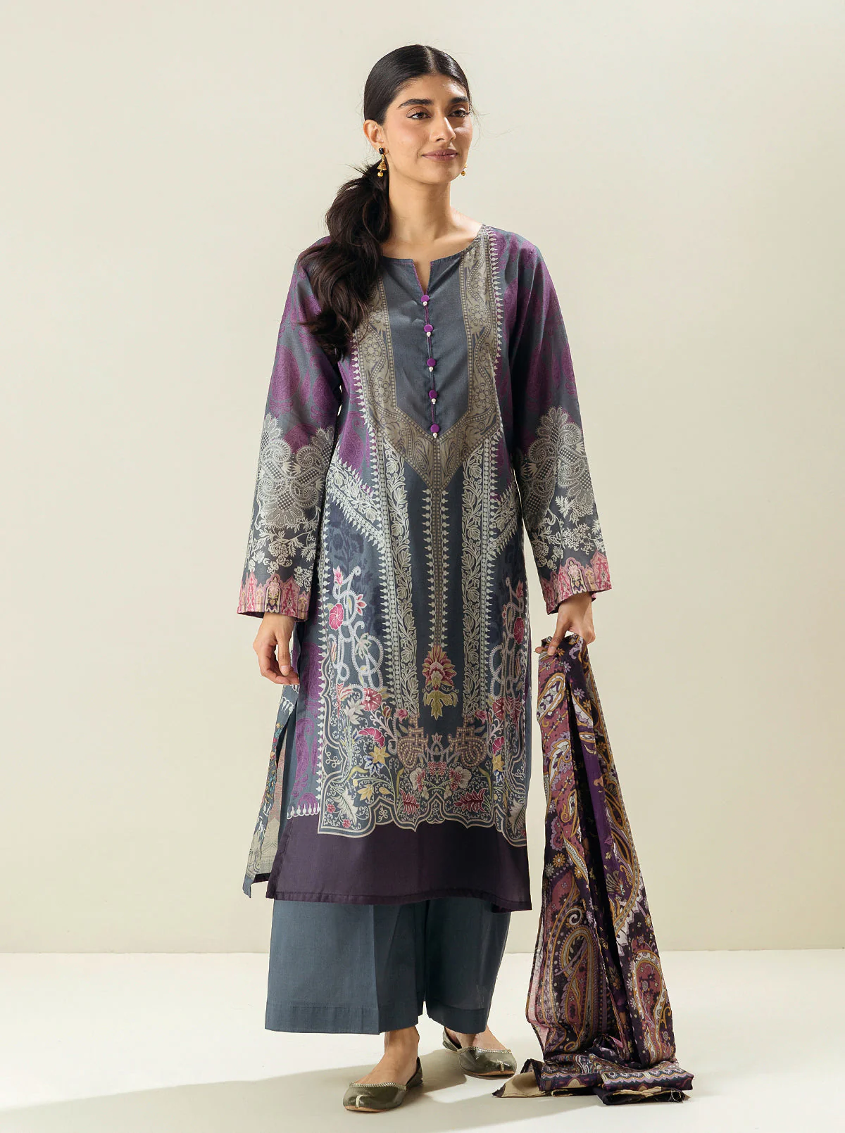 3 PIECE - PRINTED LAWN SUIT - ROYAL FORM - Image 2