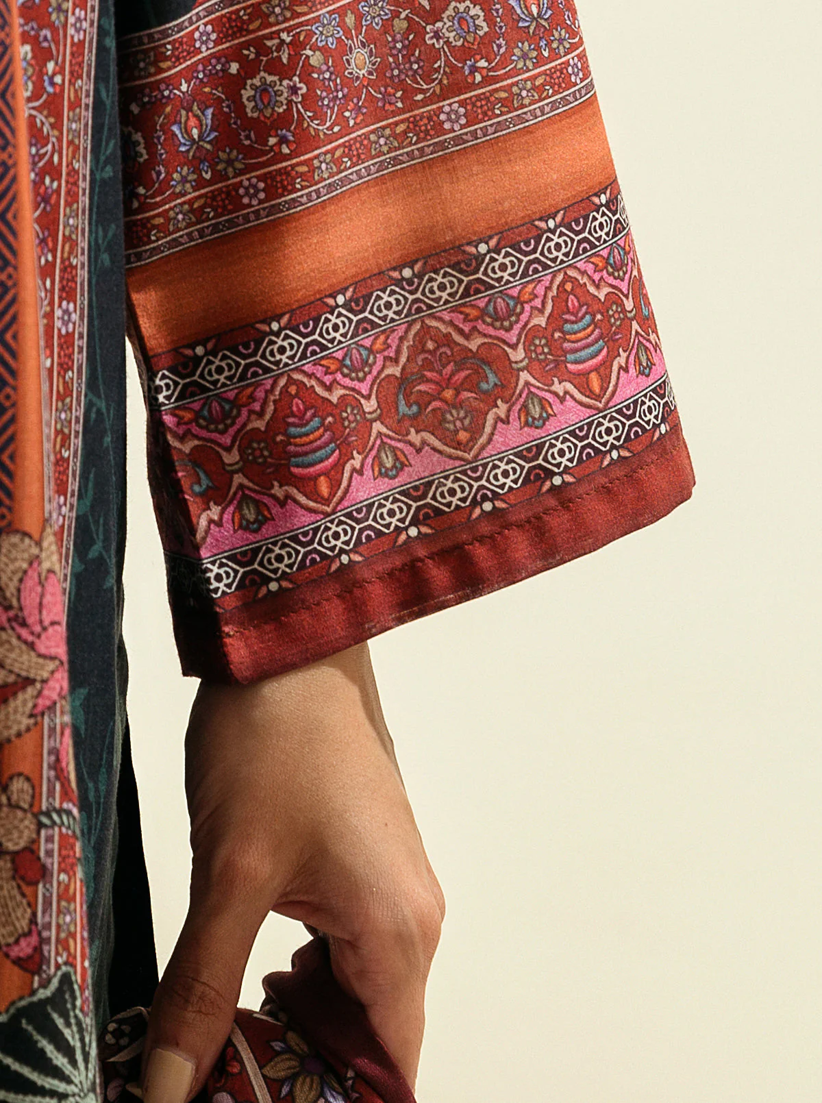3 PIECE - PRINTED LAWN SUIT - MODERN WEAVES - Image 5