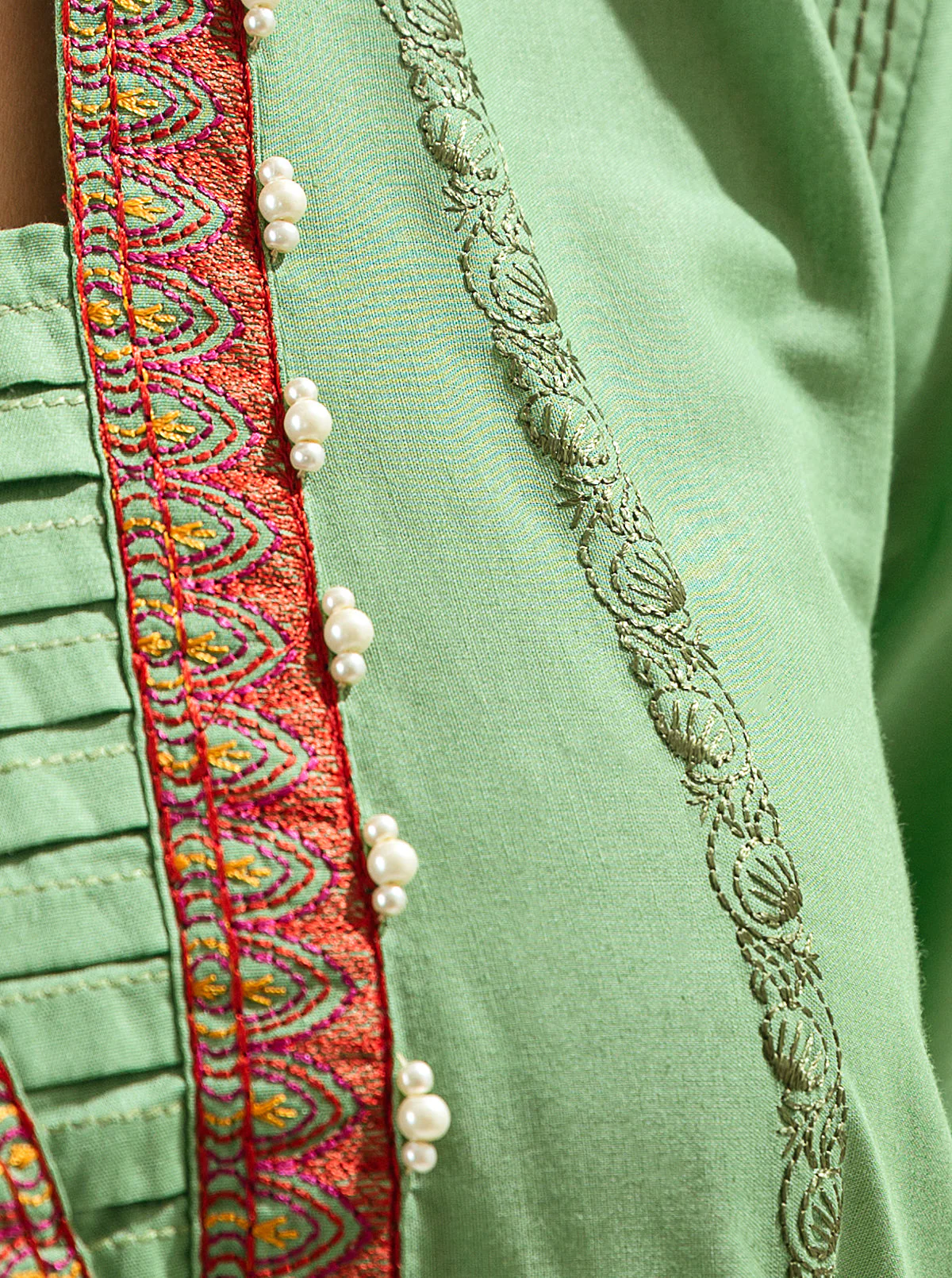3 PIECE - EMBROIDERED LAWN SUIT - NEW SPRING - Image 4