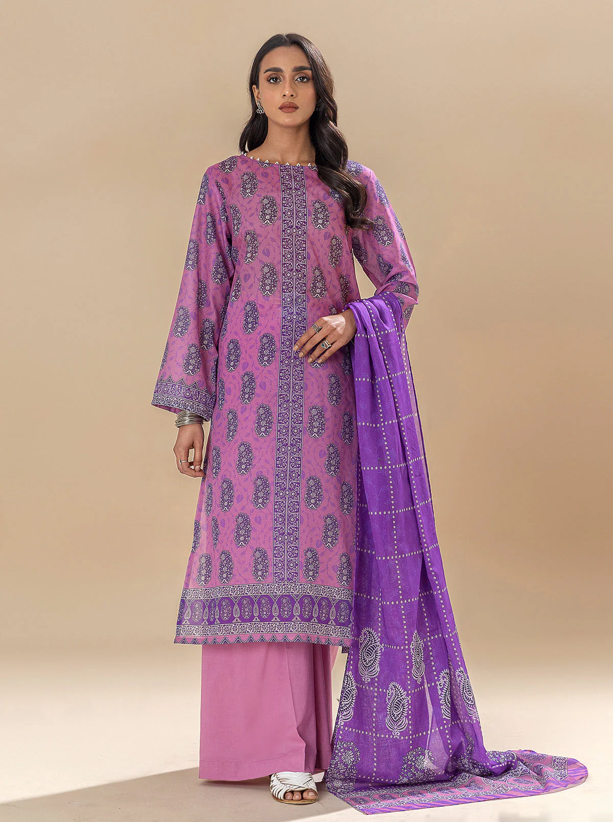 2 PIECE PRINTED LAWN SUIT-CANDY CRUSH (UNSTITCHED) - Image 5