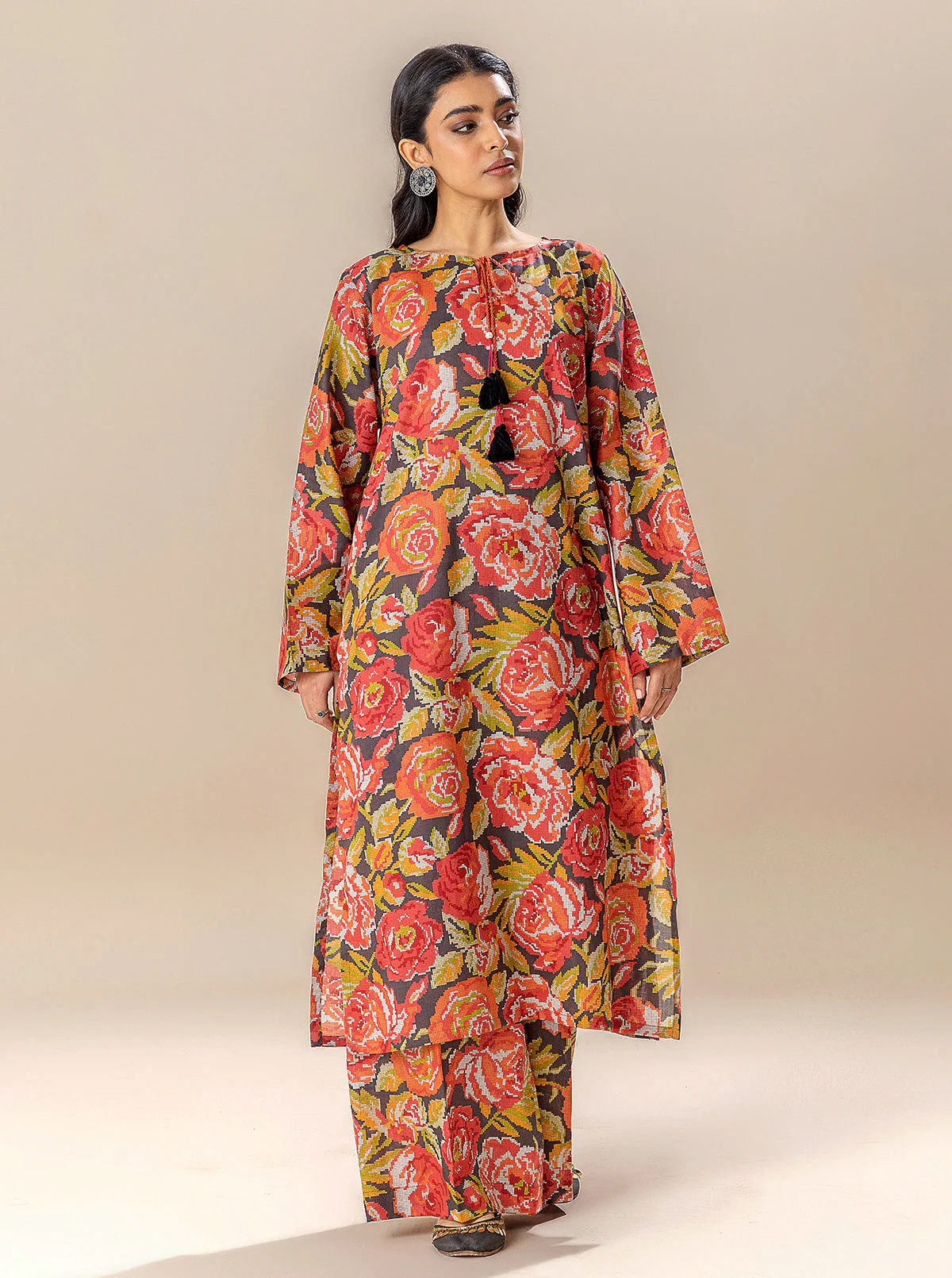 2 PIECE PRINTED LAWN SUIT-CHARMING RUSH (UNSTITCHED) - Image 4