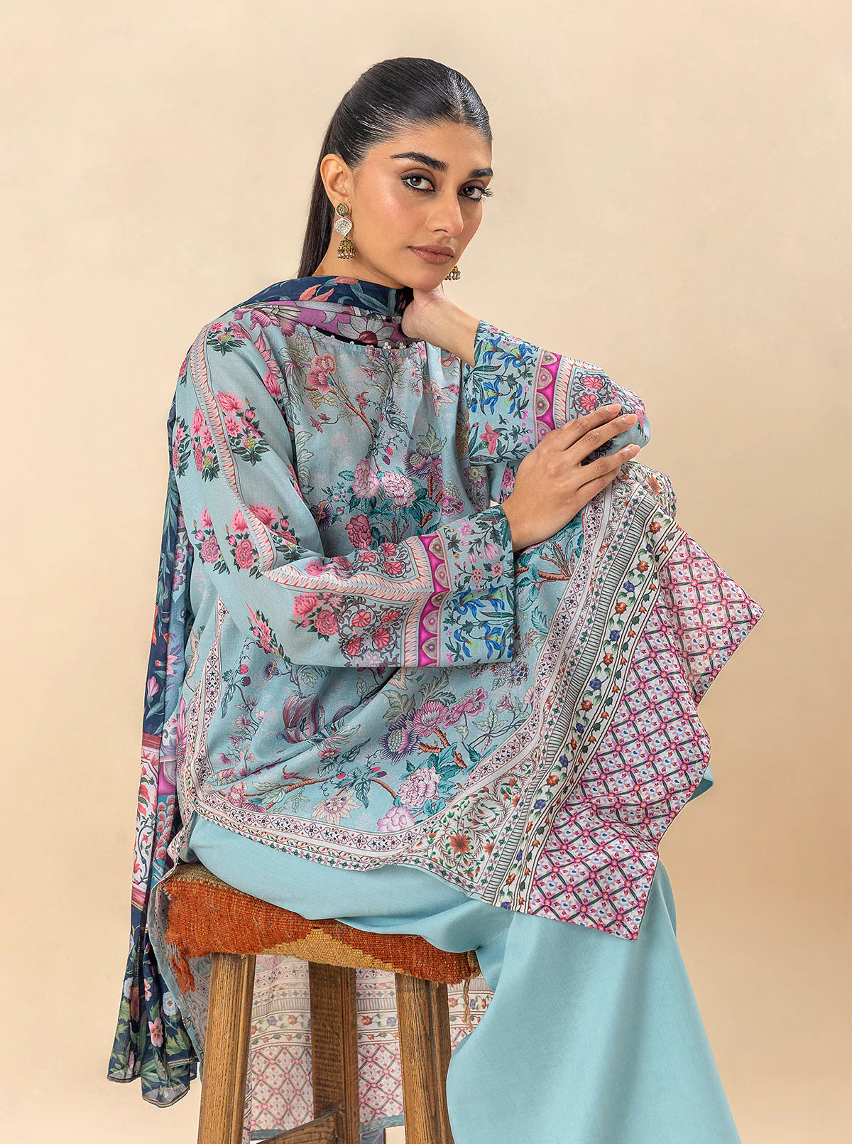 3 PIECE PRINTED LAWN SUIT-SOUL BLUE (UNSTITCHED) - Image 2