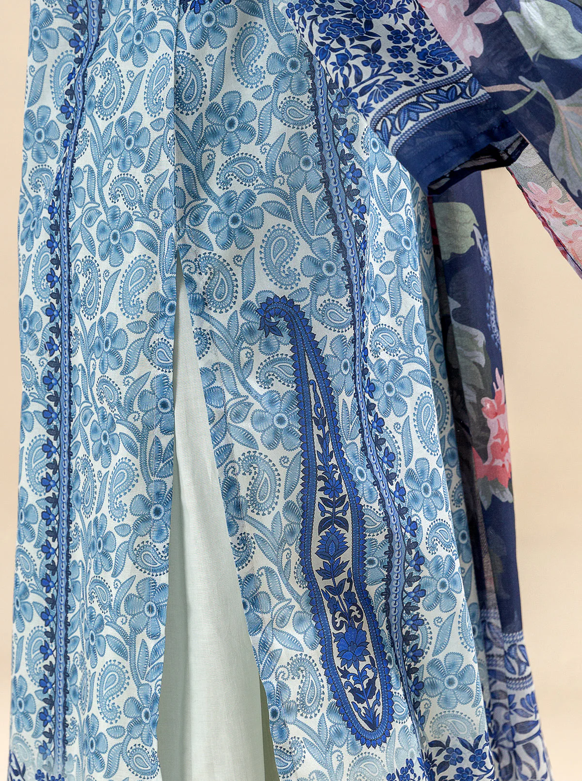 3 PIECE PRINTED LAWN SUIT-INTRICATE MELODY (UNSTITCHED) - Image 3