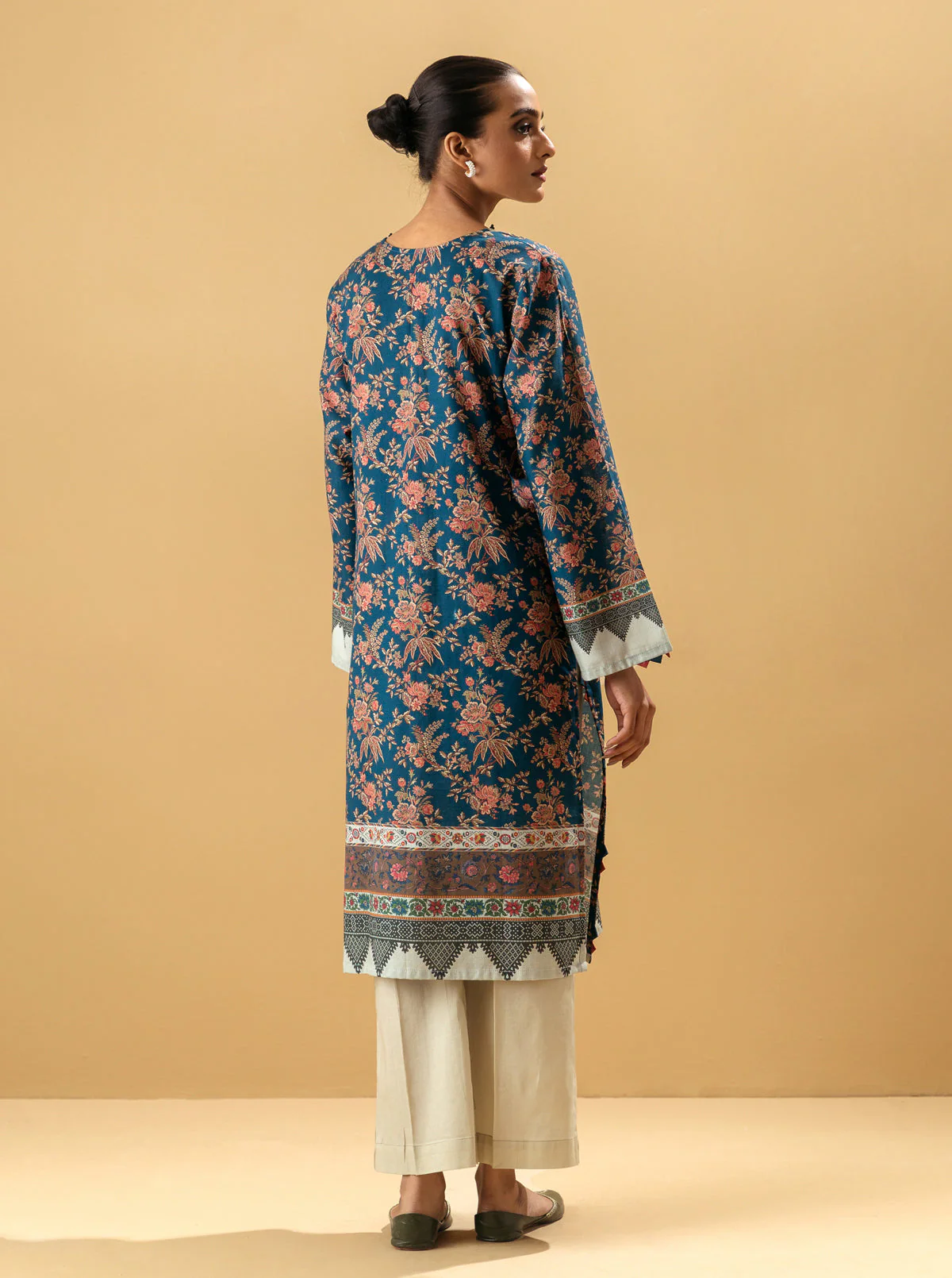 1 PIECE - PRINTED KHADDAR SHIRT - SYLVAN - Image 5