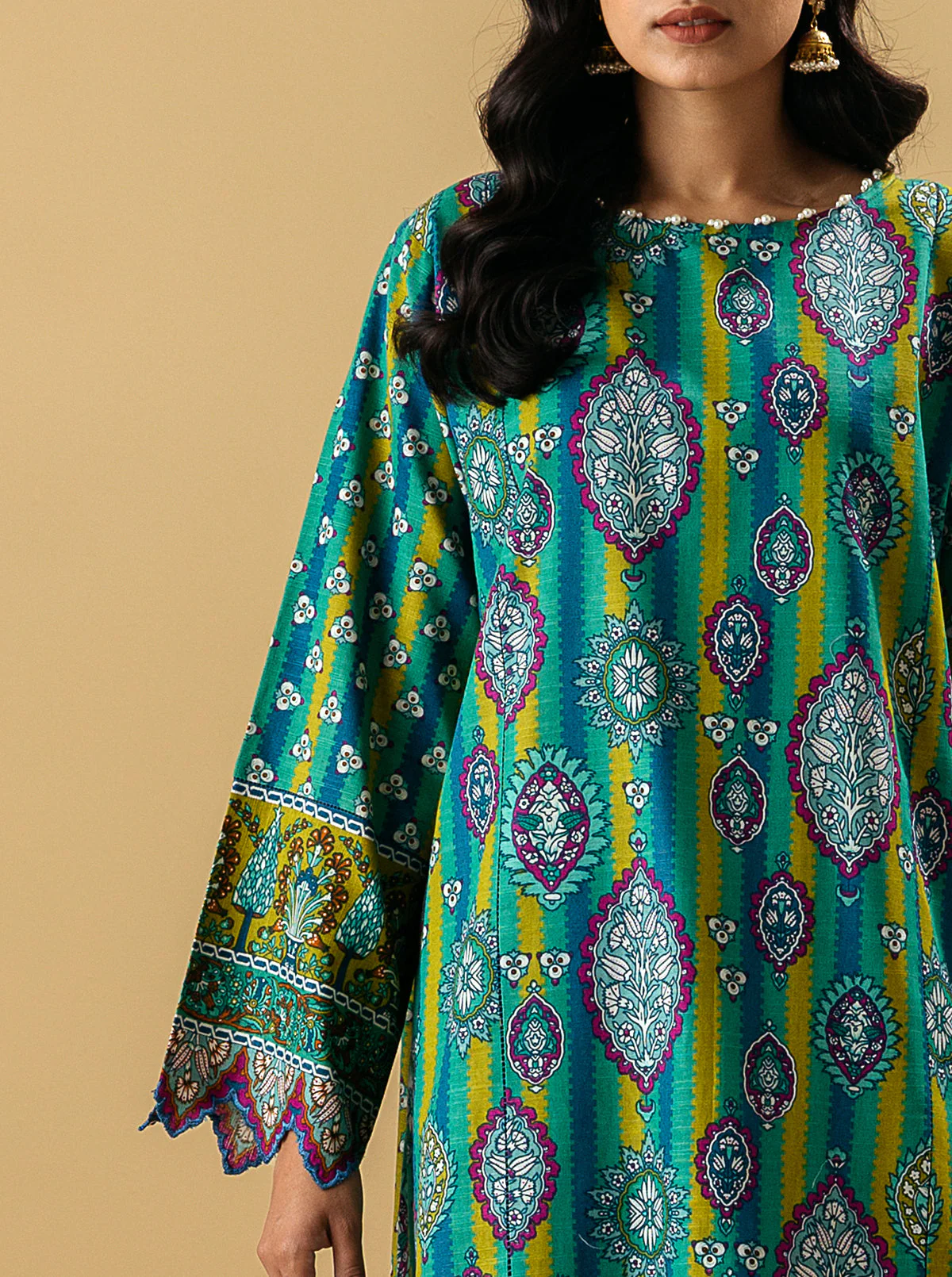 2 PIECE - PRINTED KHADDAR SUIT - PEACOCK CAINATION - Image 3