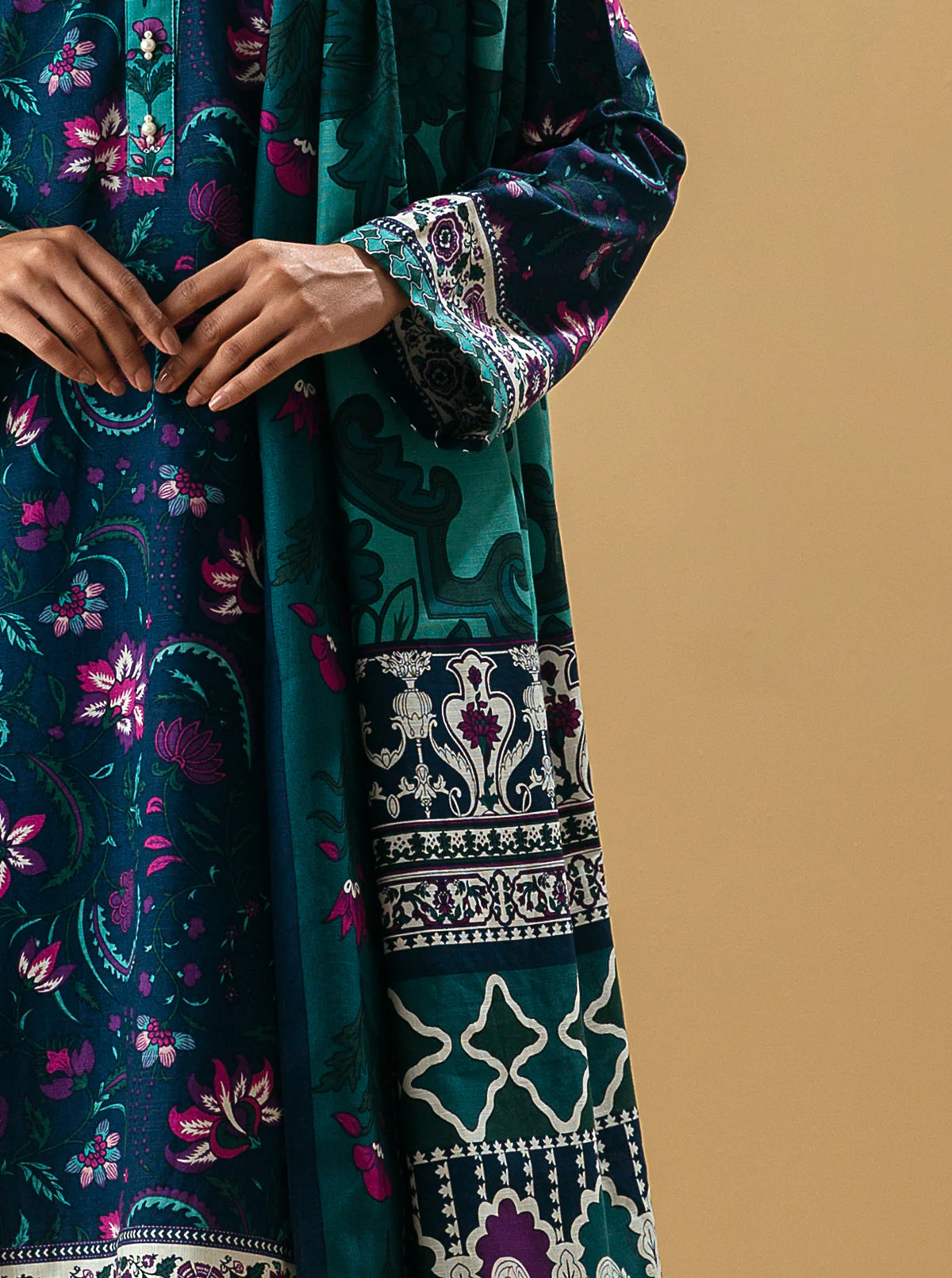 2 PIECE - PRINTED KHADDAR SUIT - APPROVAL - Image 2