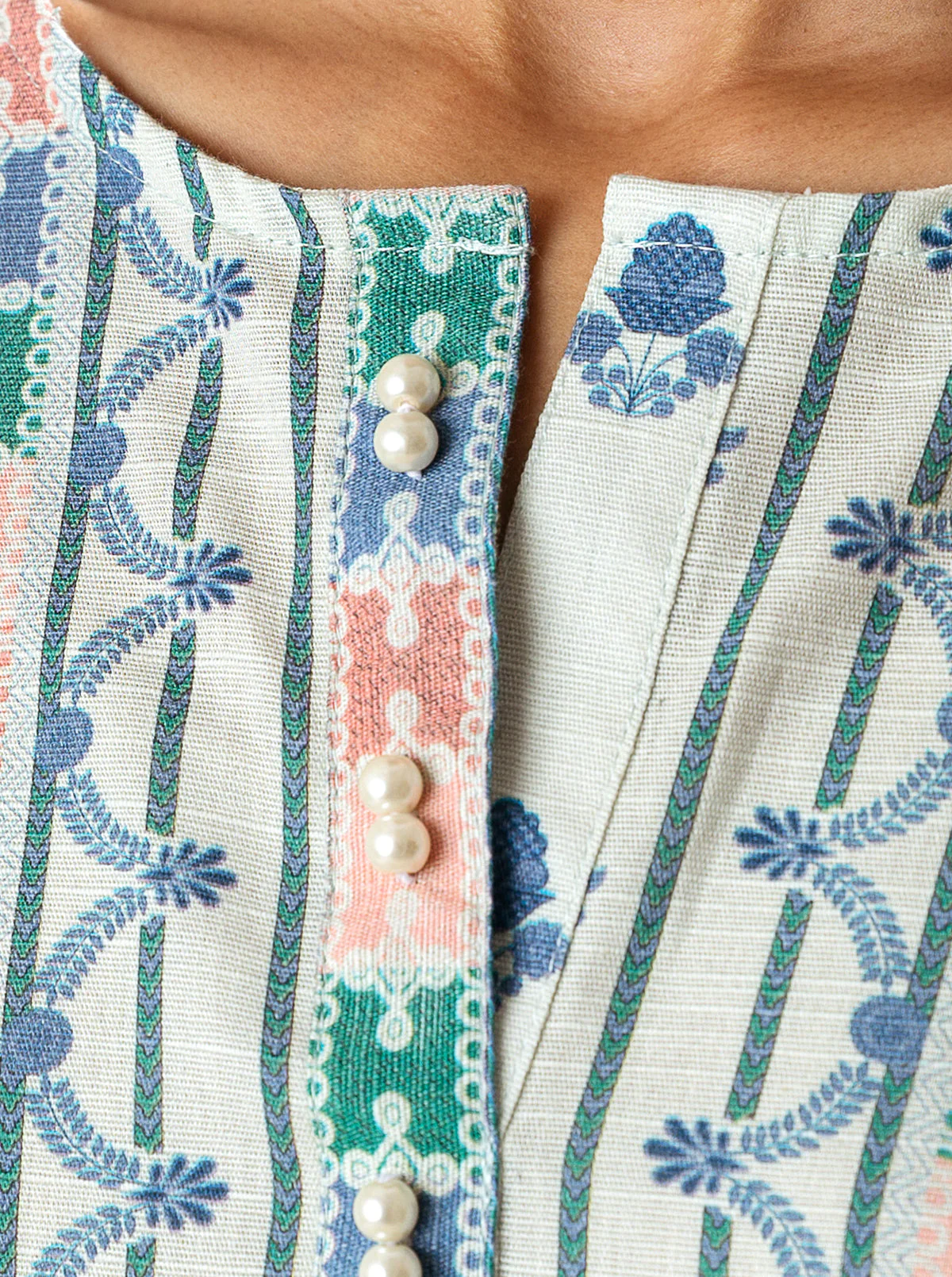 2 PIECE - PRINTED KHADDAR SUIT - EMPREM BLUE - Image 3