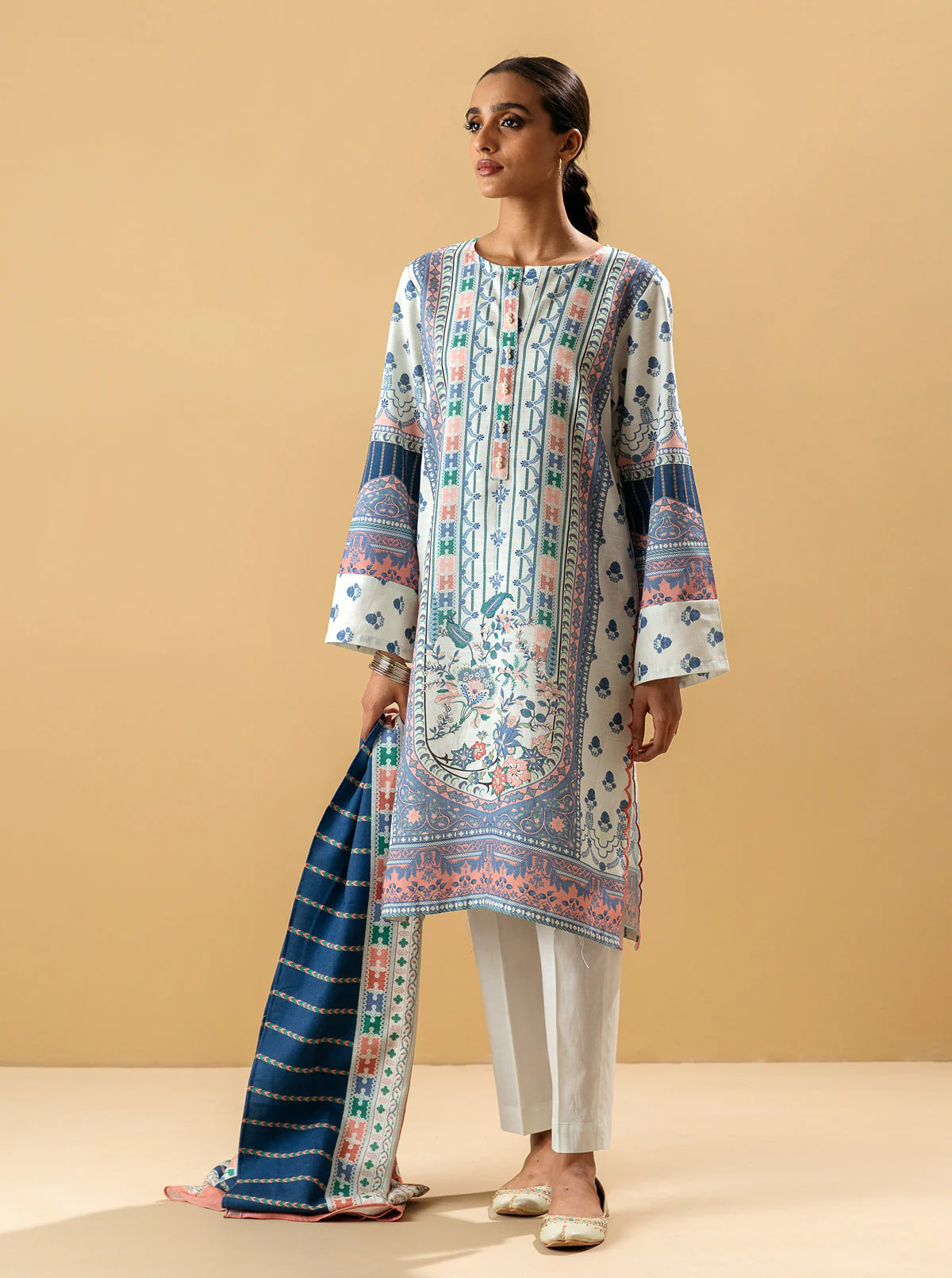 2 PIECE - PRINTED KHADDAR SUIT - EMPREM BLUE - Image 4