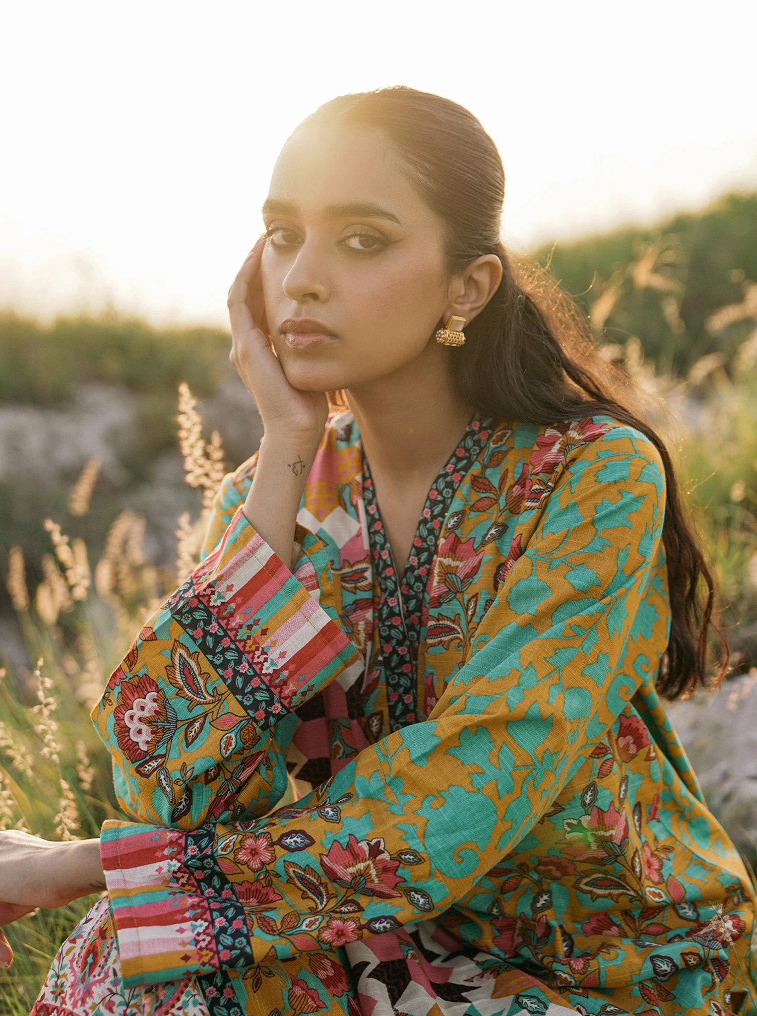 2 PIECE - PRINTED KHADDAR SUIT - YELLOW PEONIES - Image 2
