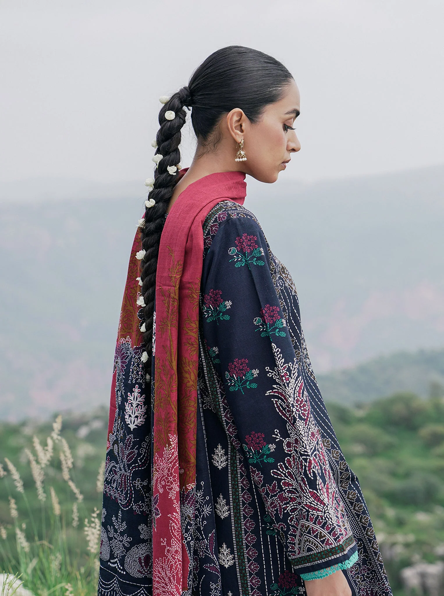 3 PIECE - PRINTED KHADDAR SUIT - DUSKY FLORID - Image 2