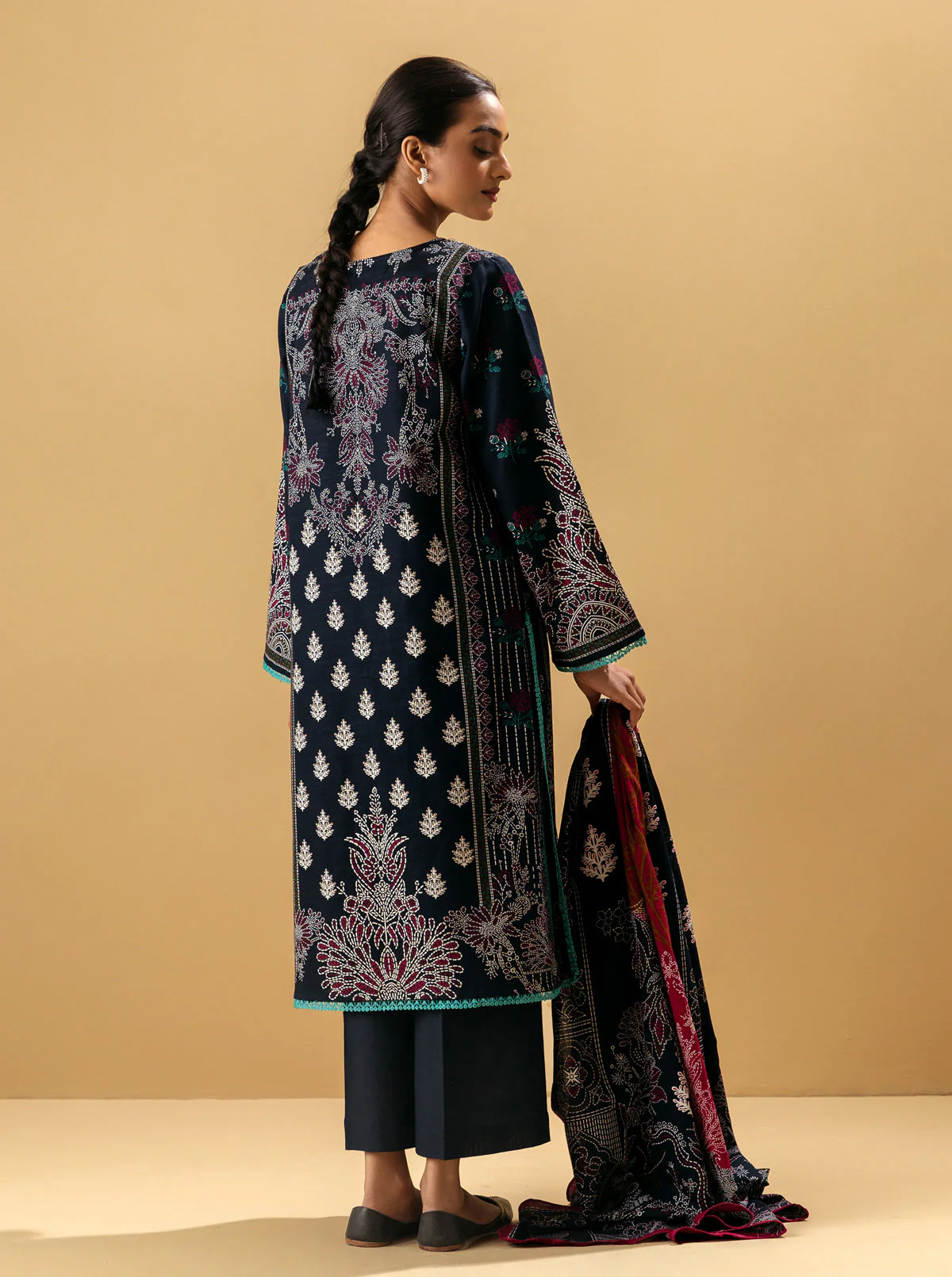 3 PIECE - PRINTED KHADDAR SUIT - DUSKY FLORID - Image 6
