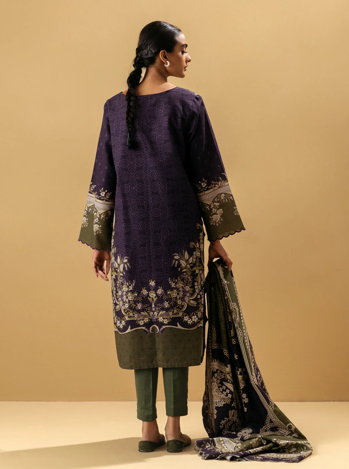3 PIECE - PRINTED KHADDAR SUIT - BYZANTINE OLIVE - Image 6