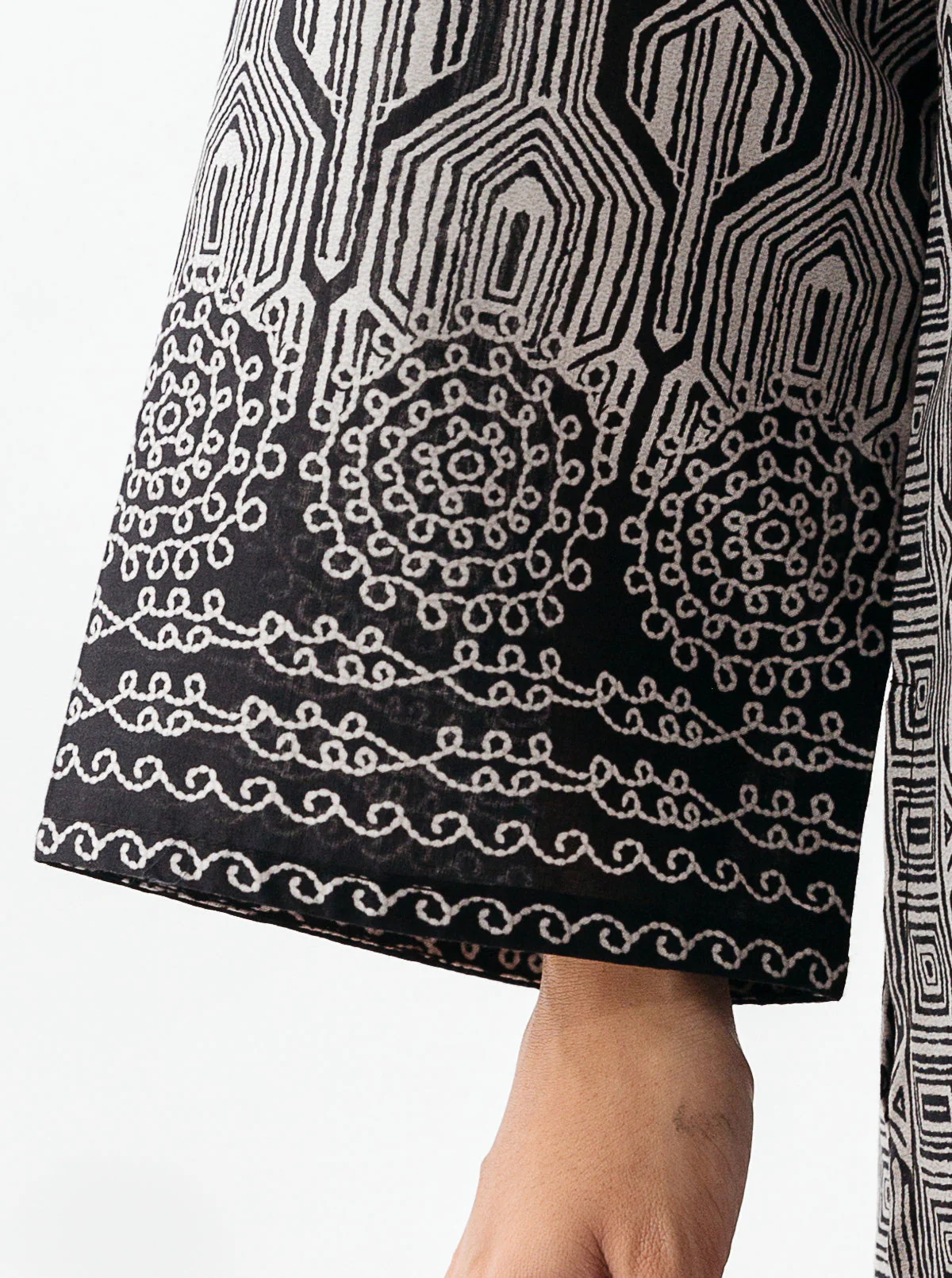 2 PIECE - EMBROIDERED CAMBRIC SUIT - MYSTERY GEM - Image 5