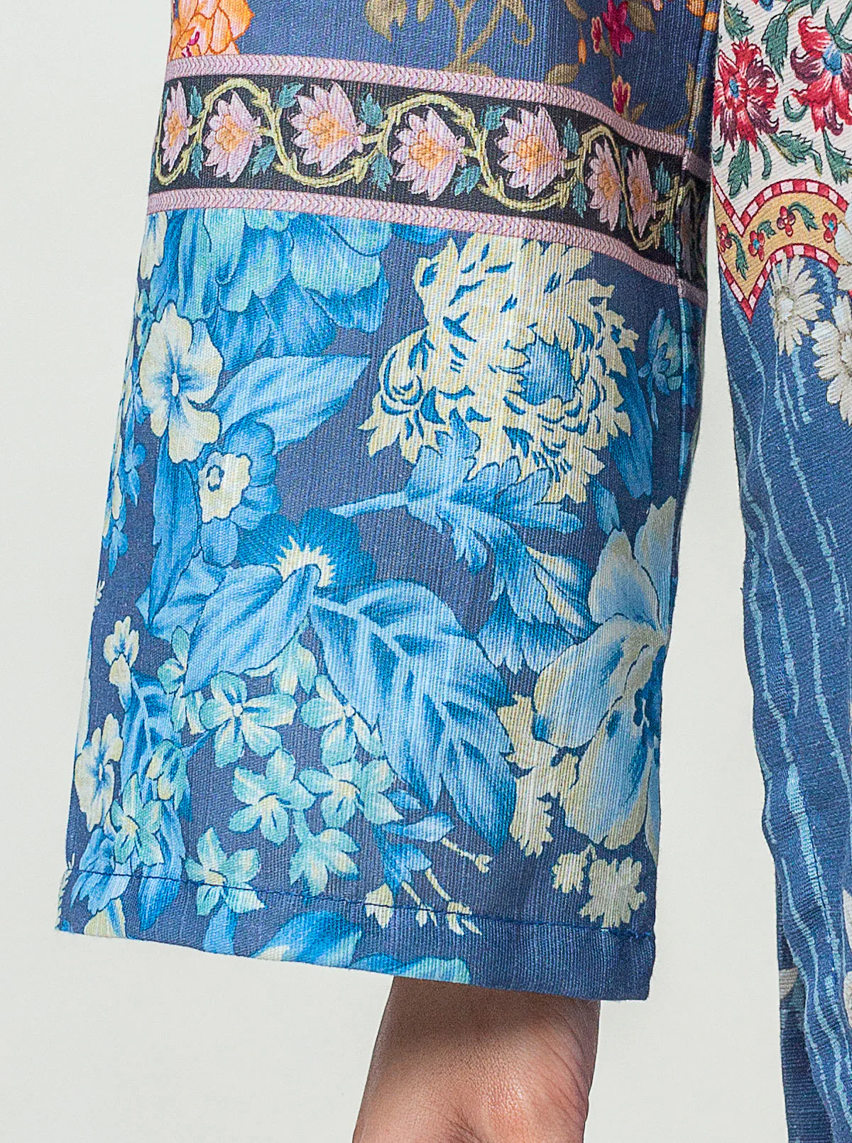 3 PIECE - PRINTED KHADDAR SUIT - MISTY SEA - Image 5