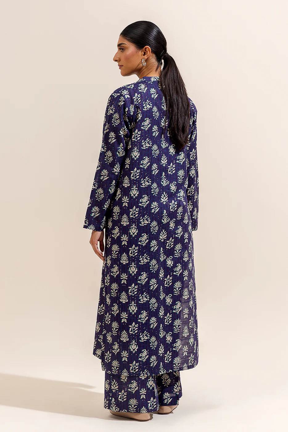 2 PIECE PRINTED KHADDAR SUIT-RAISIN TALE (UNSTITCHED) - Image 3