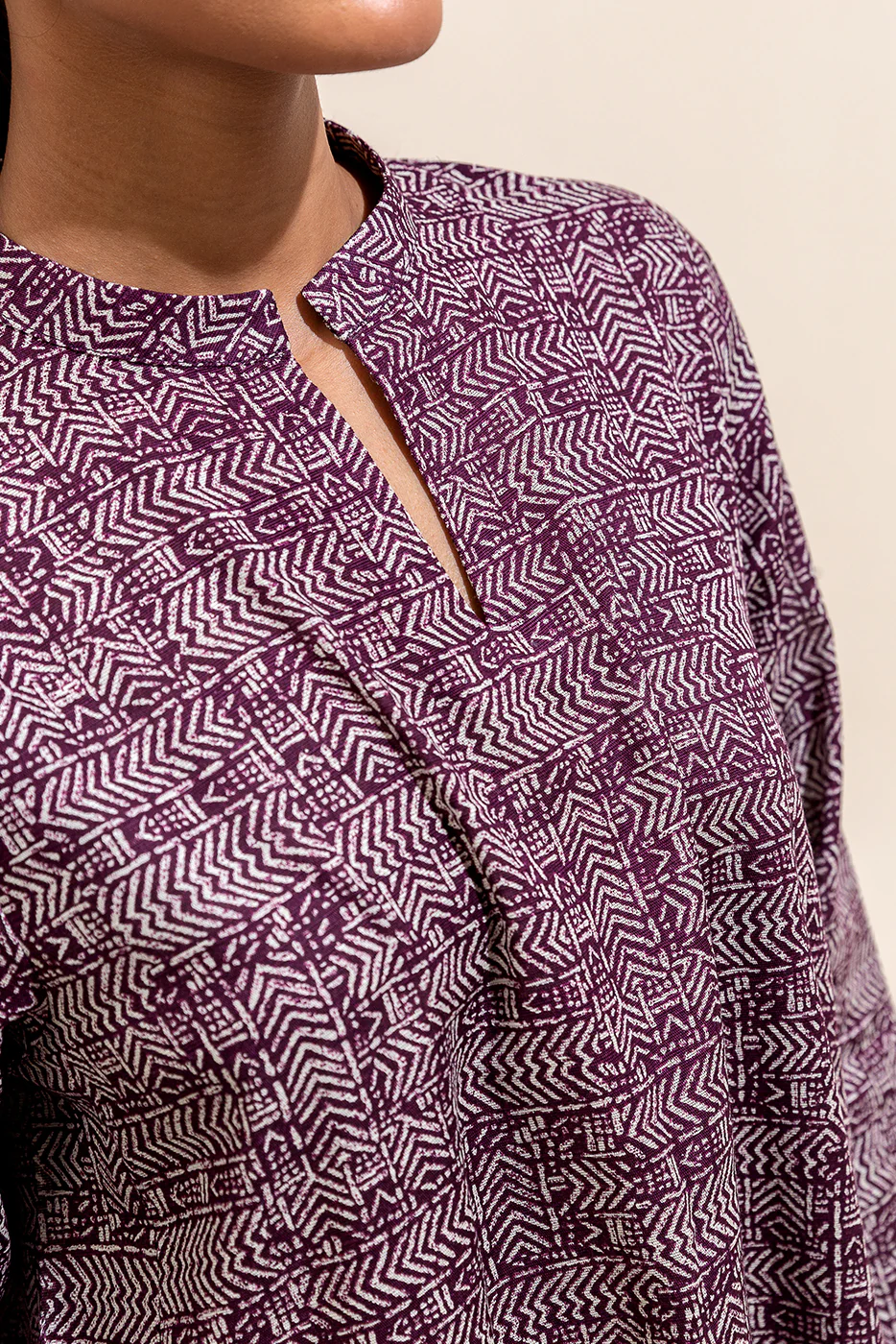 2 PIECE PRINTED KHADDAR SUIT-MAGENTA MAZE (UNSTITCHED) - Image 4