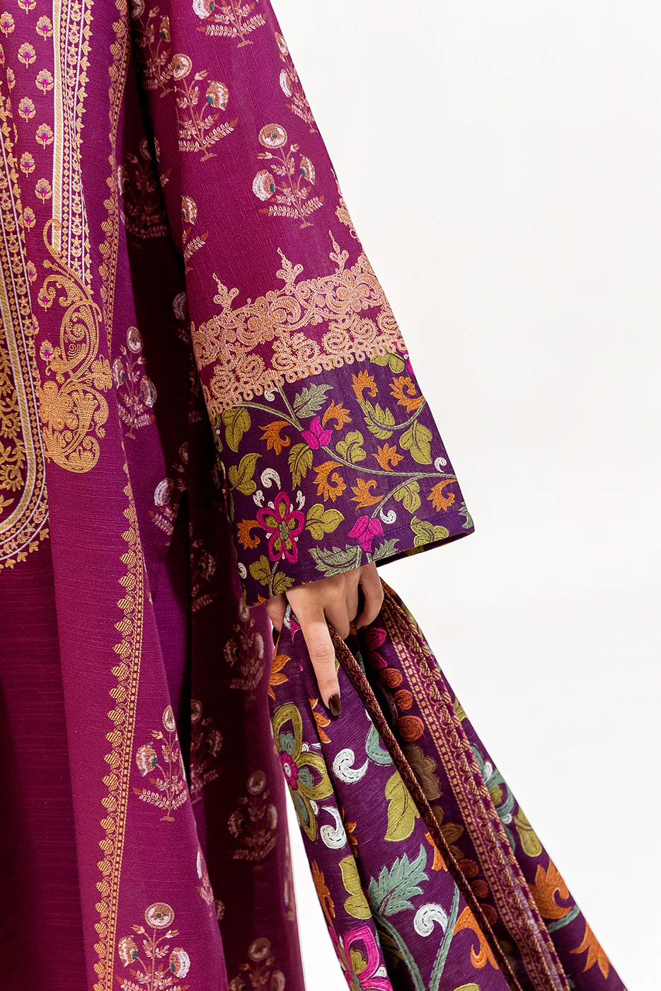 3 PIECE PRINTED KHADDAR SUIT-SANGRIA MIST (UNSTITCHED) - Image 6