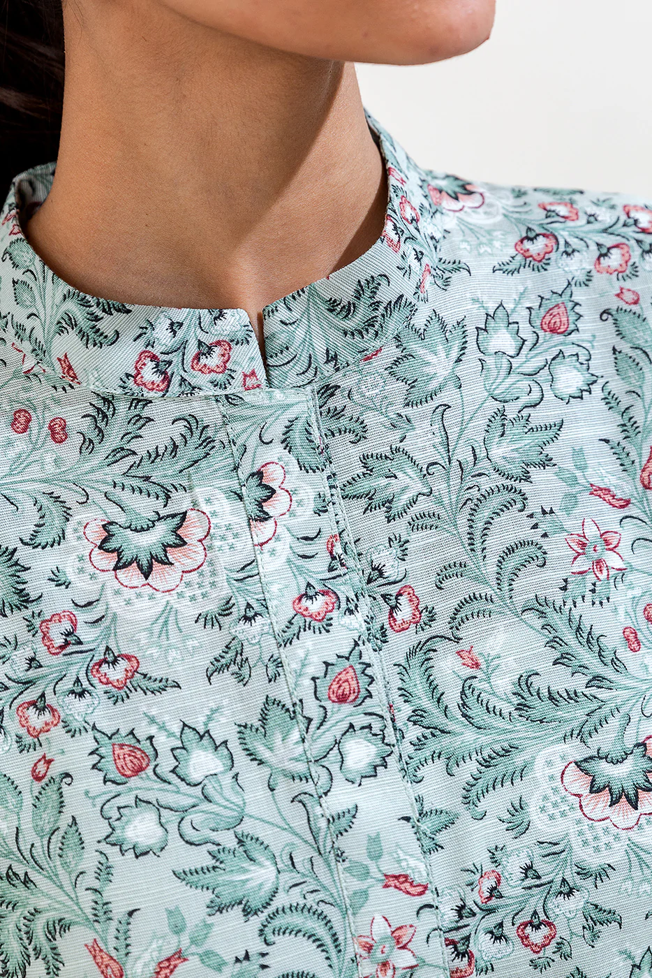 2 PIECE PRINTED KHADDAR SUIT-JACOBEAN PEARL (UNSTITCHED) - Image 4