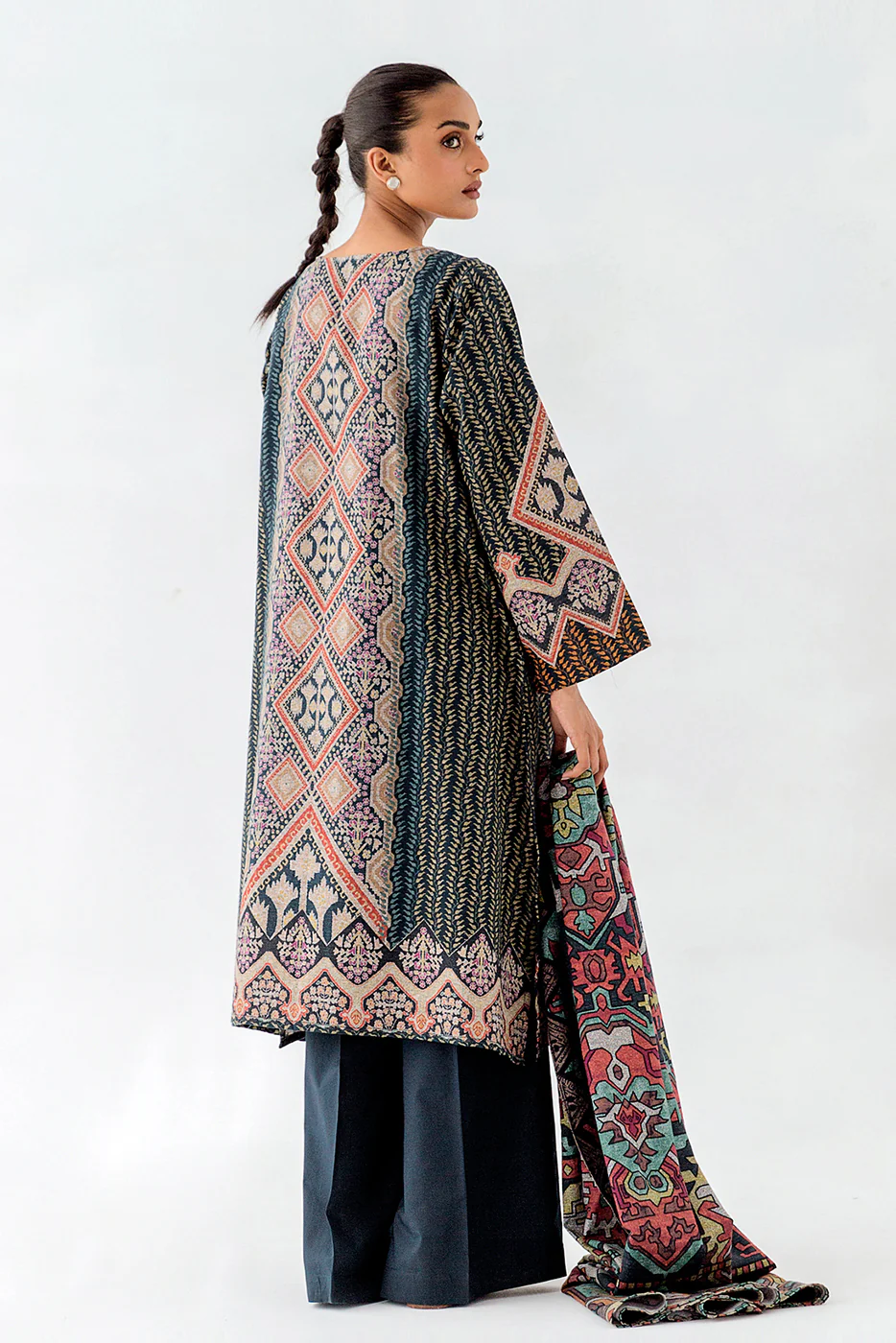 2 PIECE EMBROIDERED KHADDAR SUIT-KILIM CRAFTS (UNSTITCHED) - Image 3